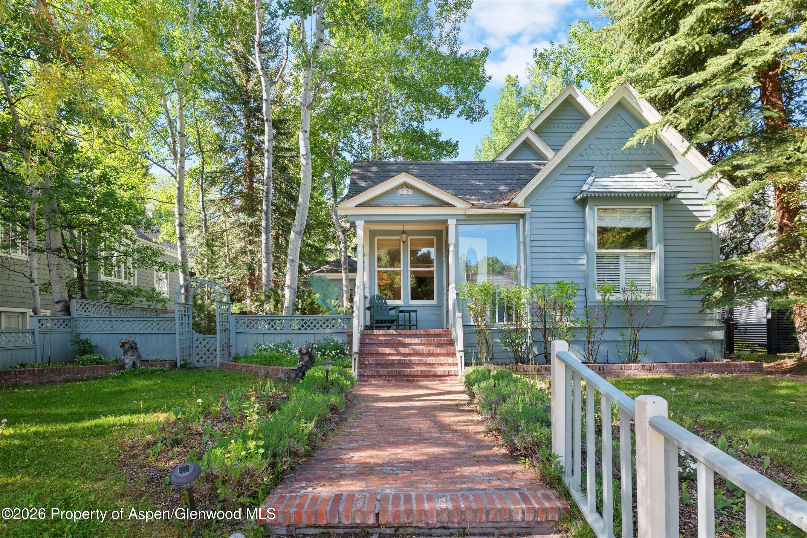 715 W Smuggler Street Aspen CO 81611