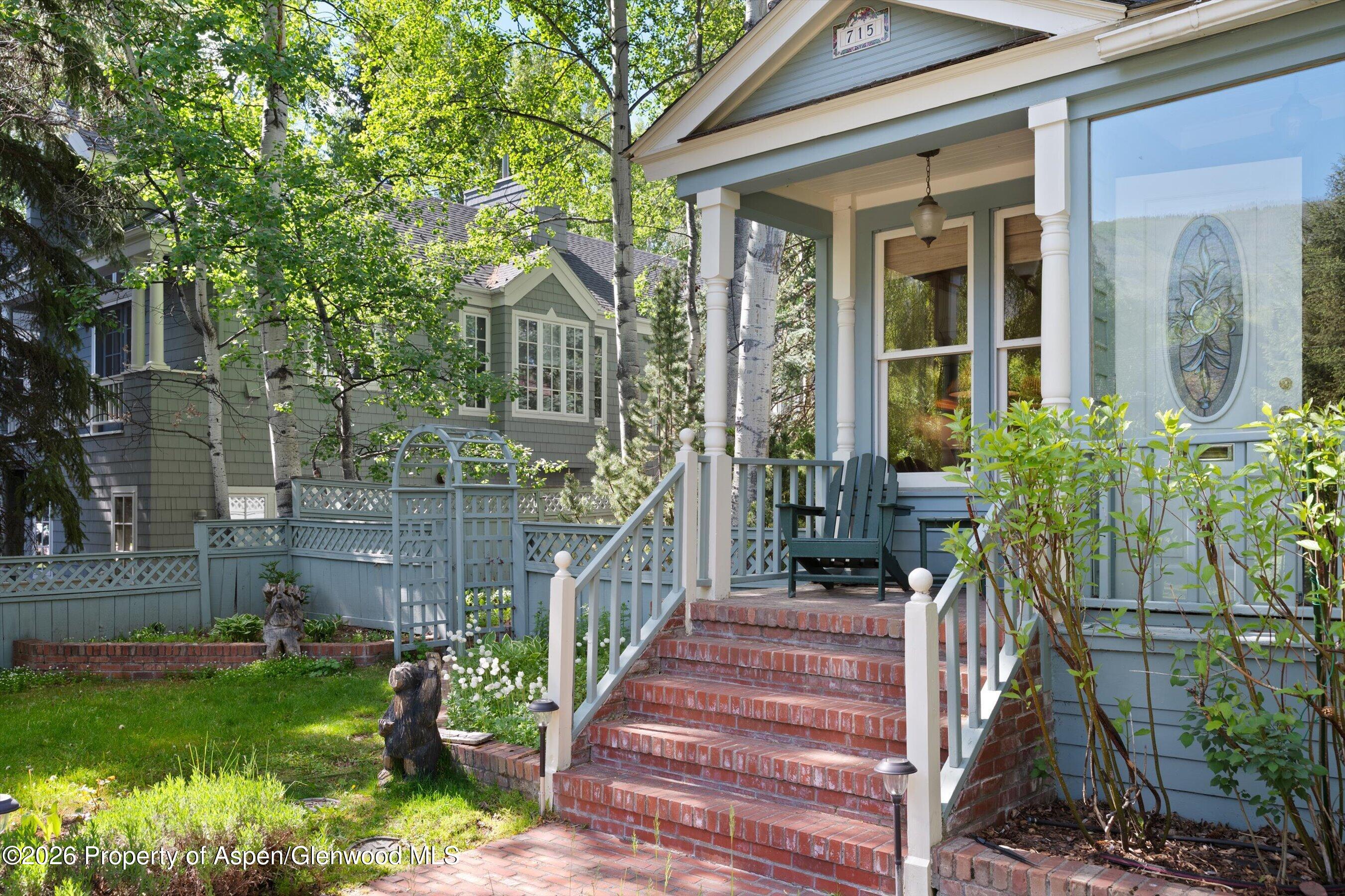 715 W Smuggler Street Aspen CO 81611