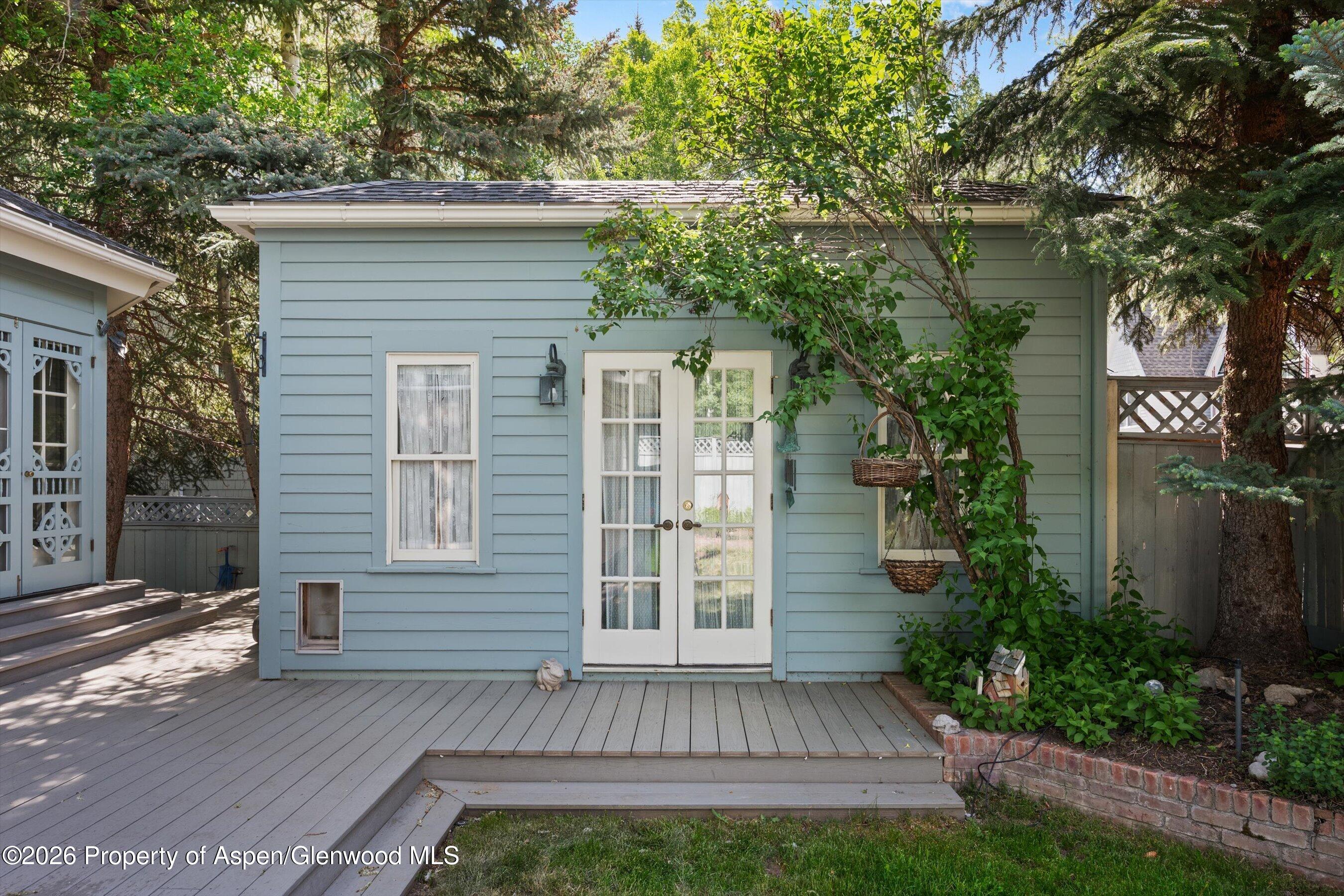 715 W Smuggler Street Aspen CO 81611