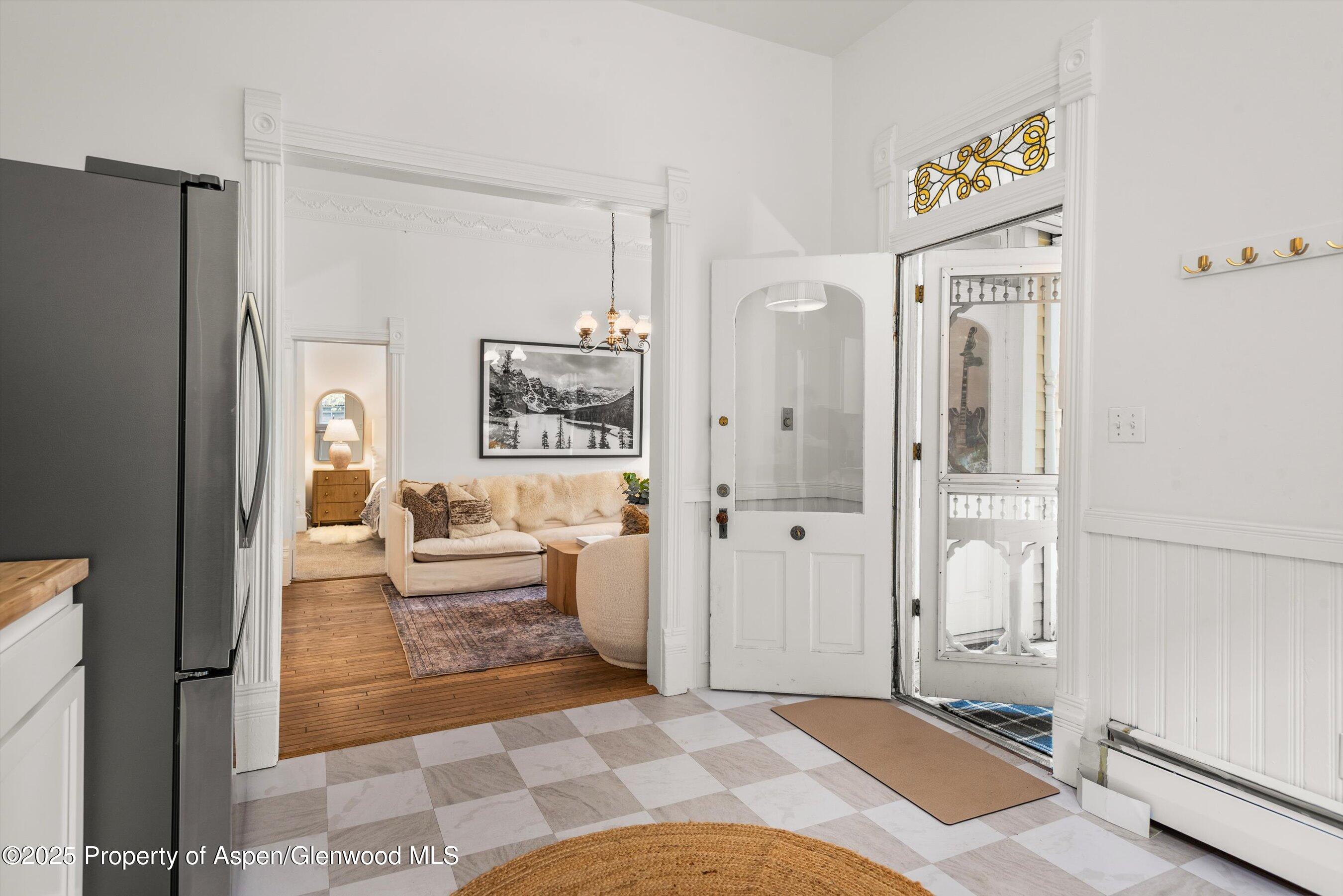 406 W Smuggler Street Aspen CO 81611