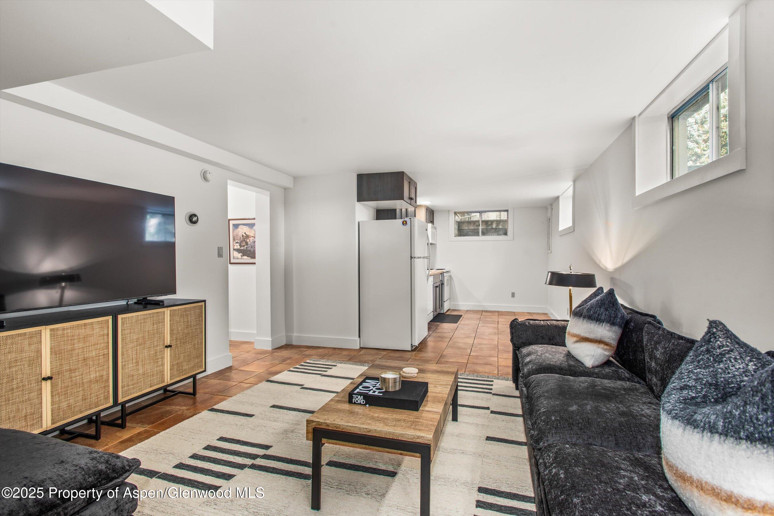 406 W Smuggler Street Aspen CO 81611