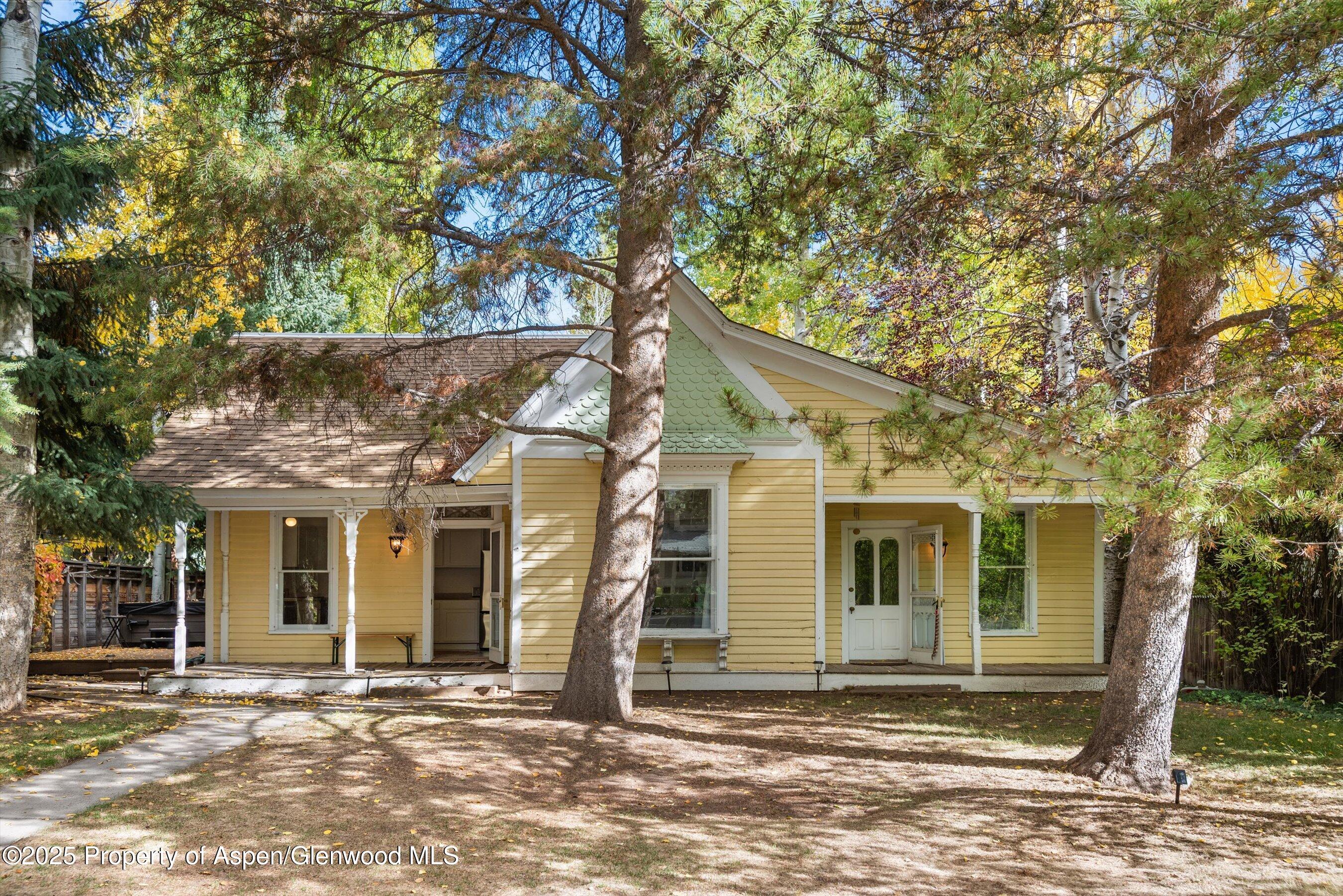 406 W Smuggler Street Aspen CO 81611