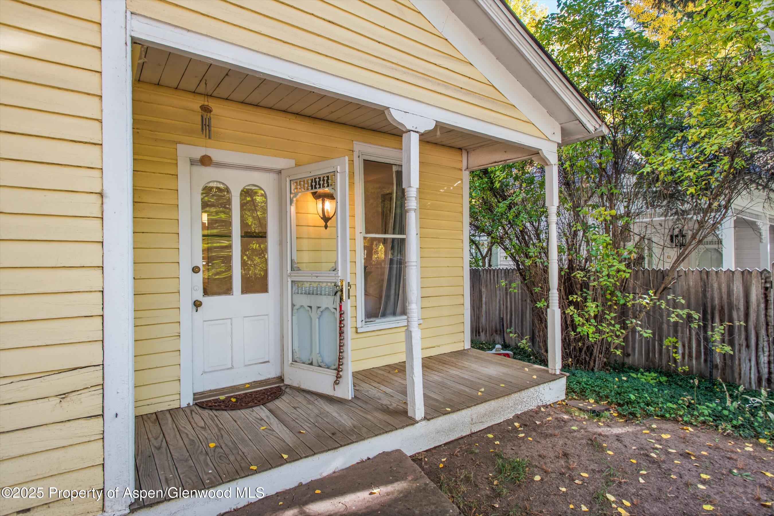 406 W Smuggler Street Aspen CO 81611