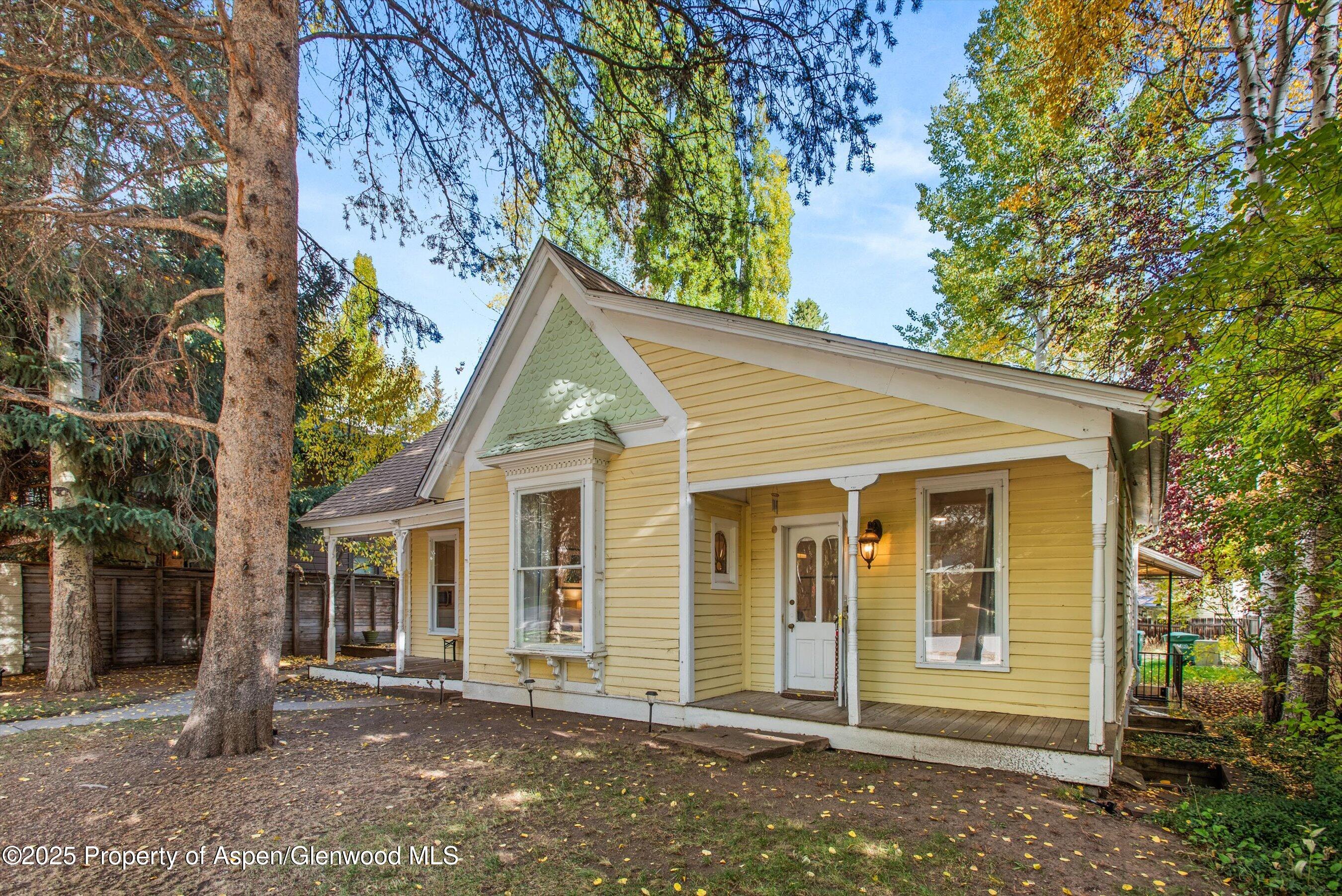 406 W Smuggler Street Aspen CO 81611