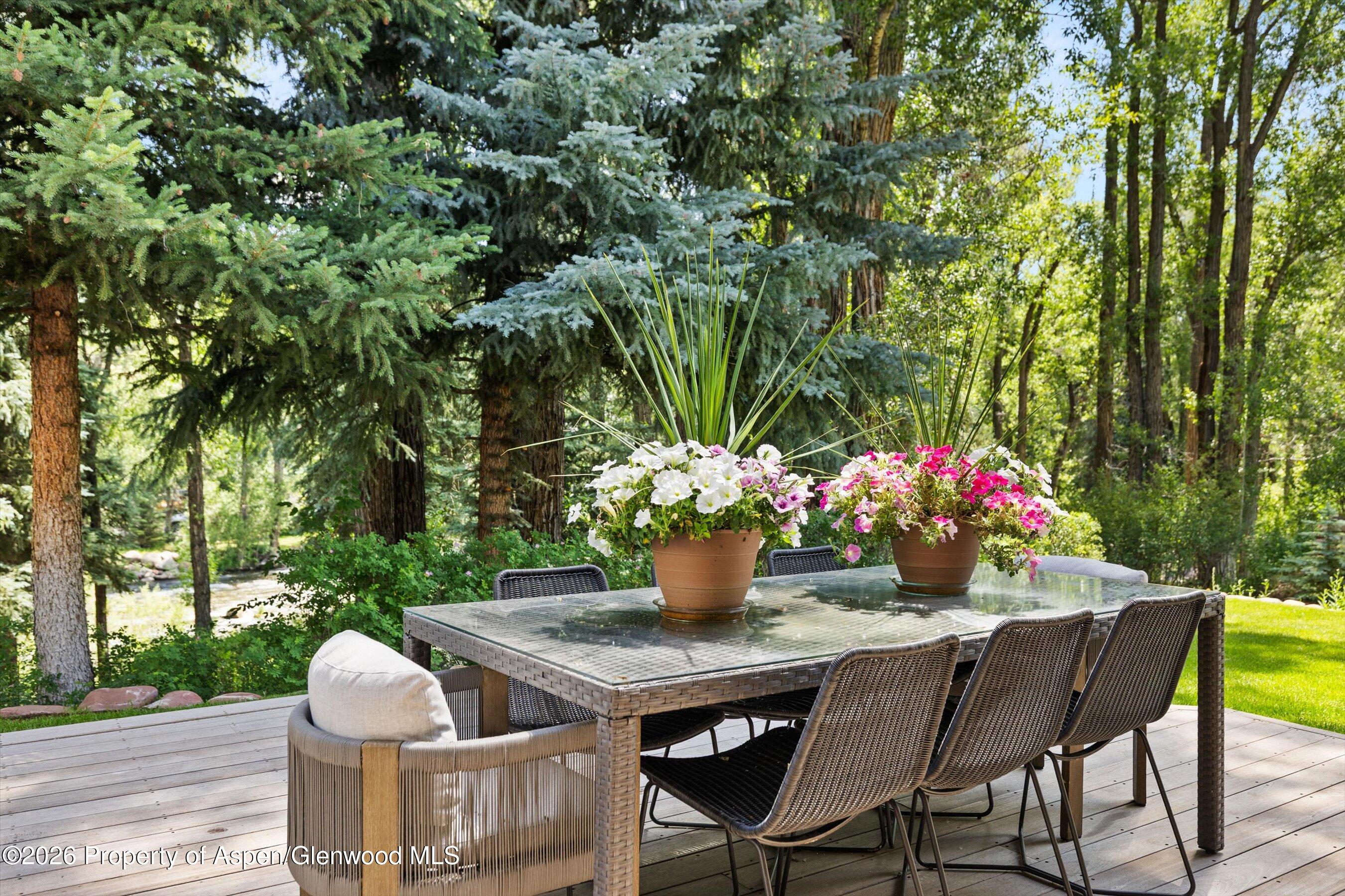 256 Twining Flats Road Aspen CO 81611