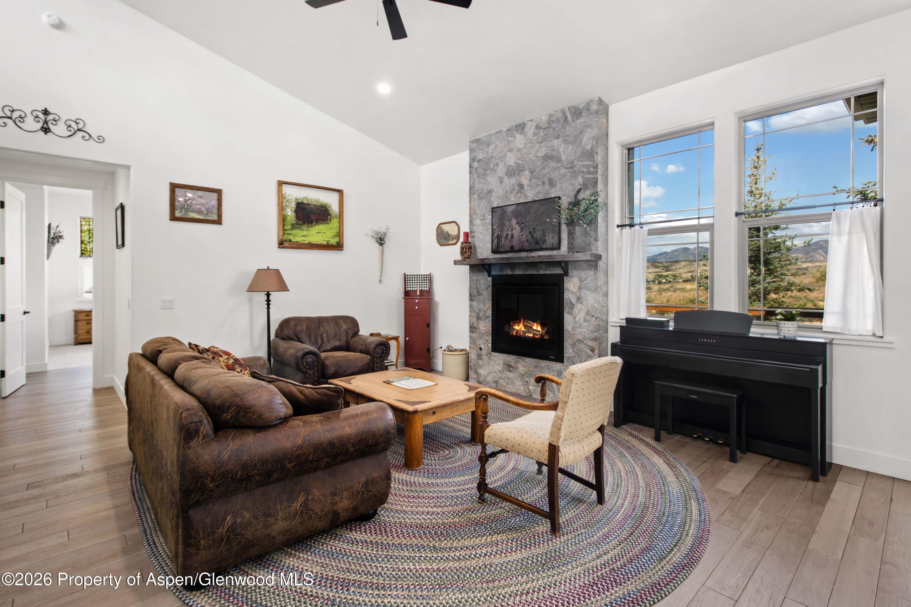 1437 Munro Avenue Rifle CO 81650