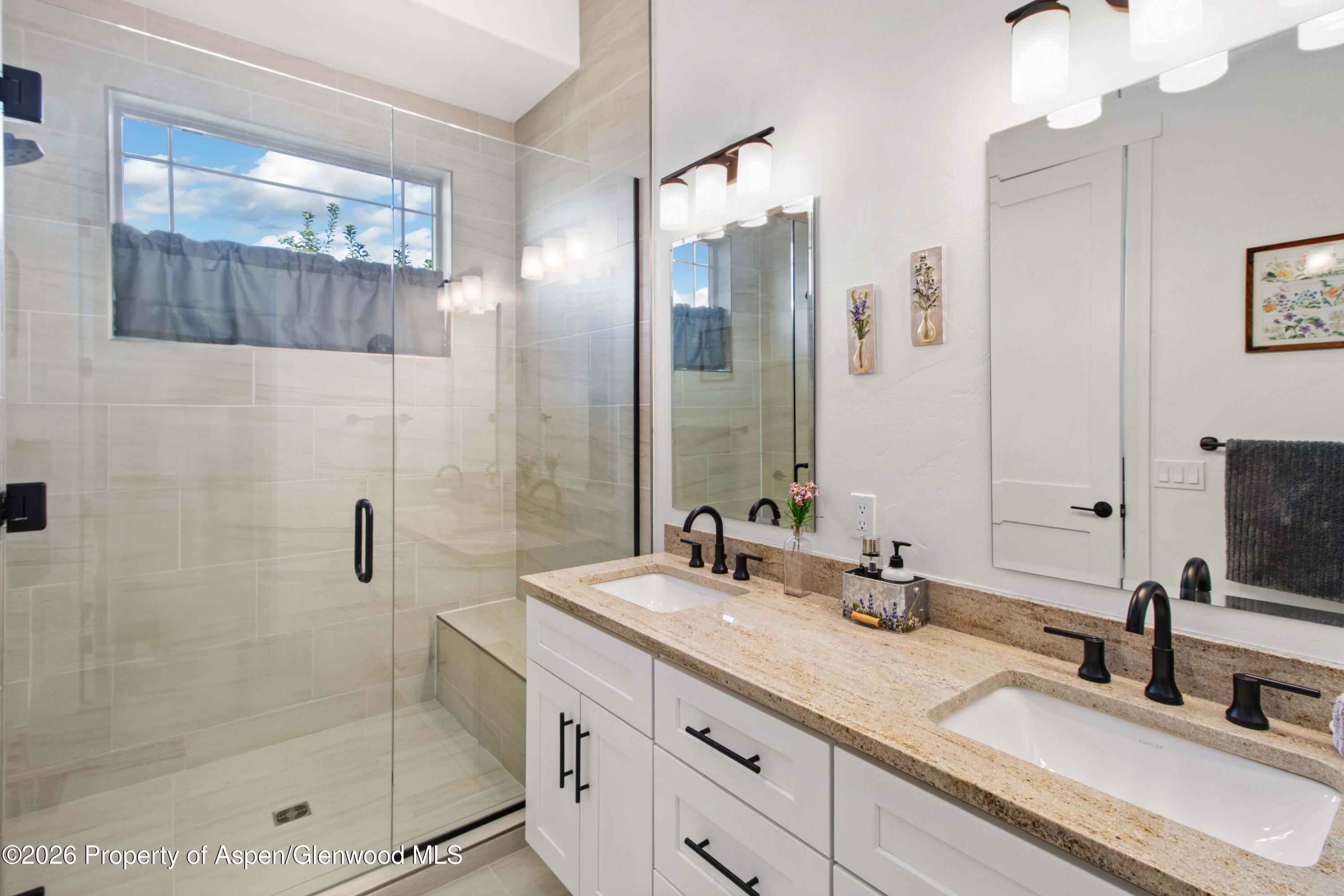 1437 Munro Avenue Rifle CO 81650