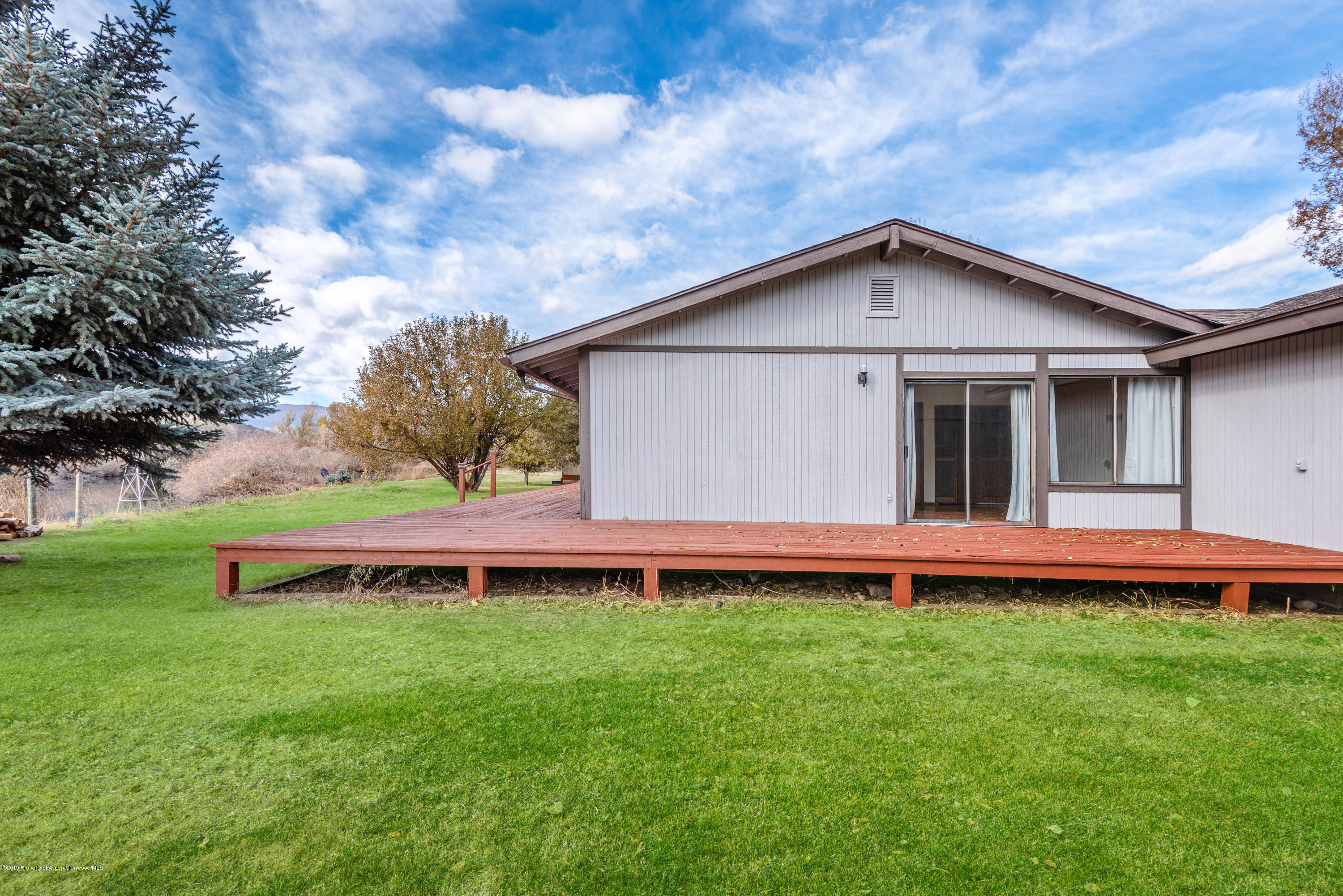 230 Surrey Street Carbondale CO 81623