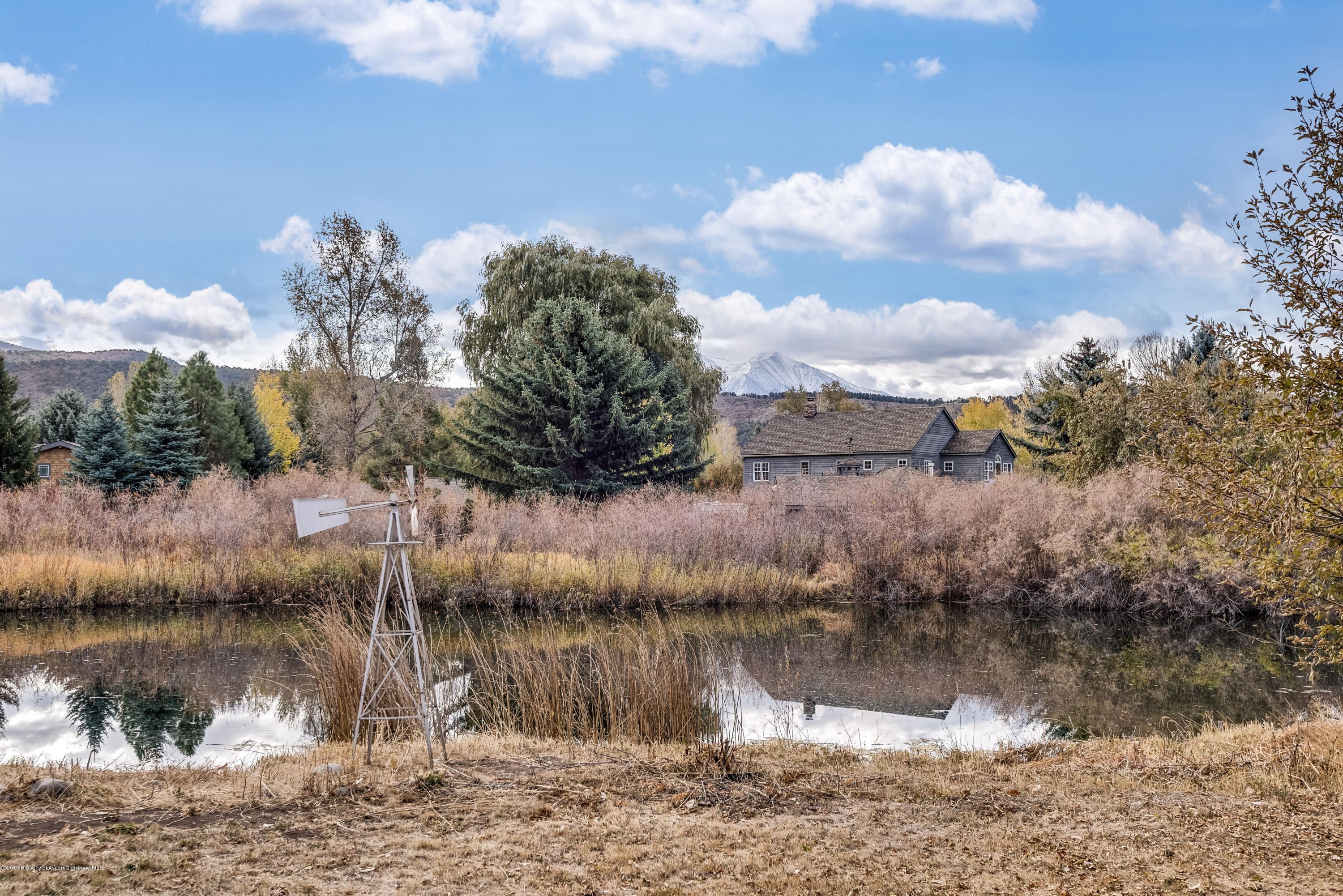230 Surrey Street Carbondale CO 81623