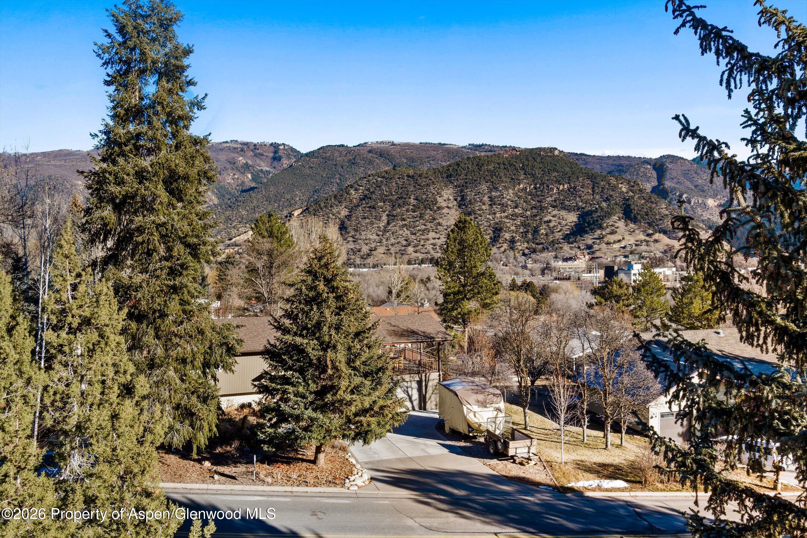 517 W 13th Street Glenwood Springs CO 81601
