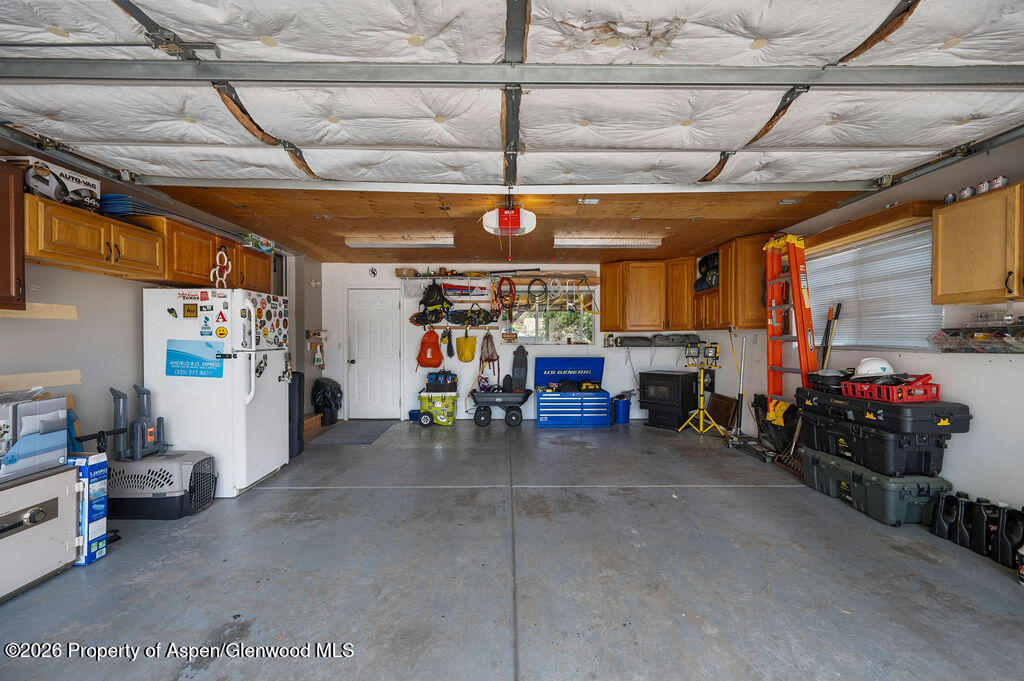 36 Little Phoenix Way Parachute CO 81635