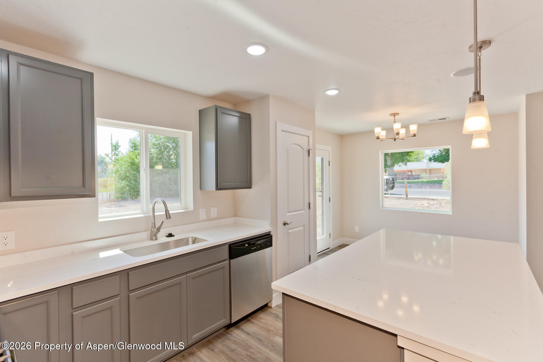 295 W 30th Street Rifle CO 81650