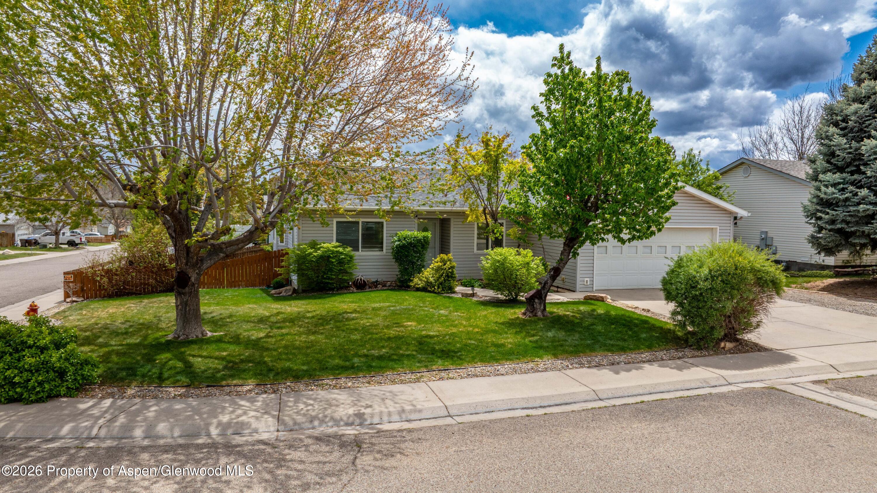 1717 Orchard Avenue Silt CO 81652