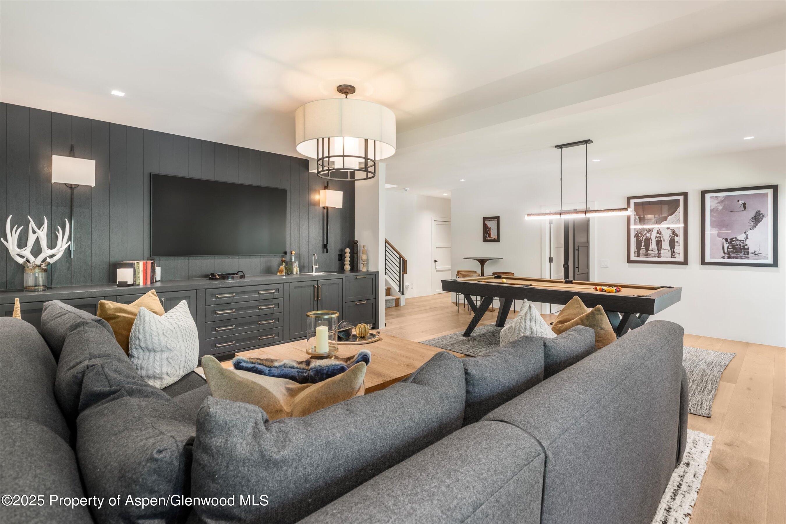 1271 Ute Avenue Aspen CO 81611