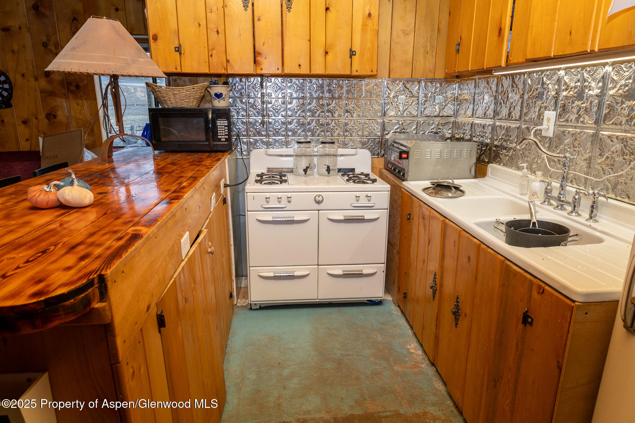 6322 County Road 7 Meeker CO 81641