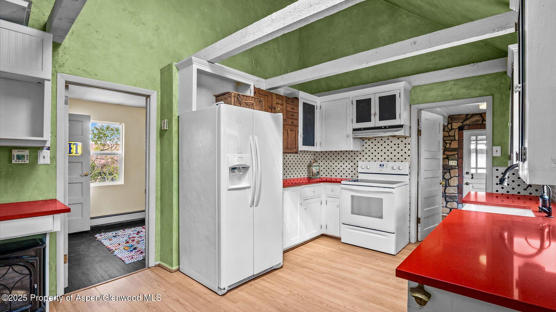 588 County Road 250 Silt CO 81652