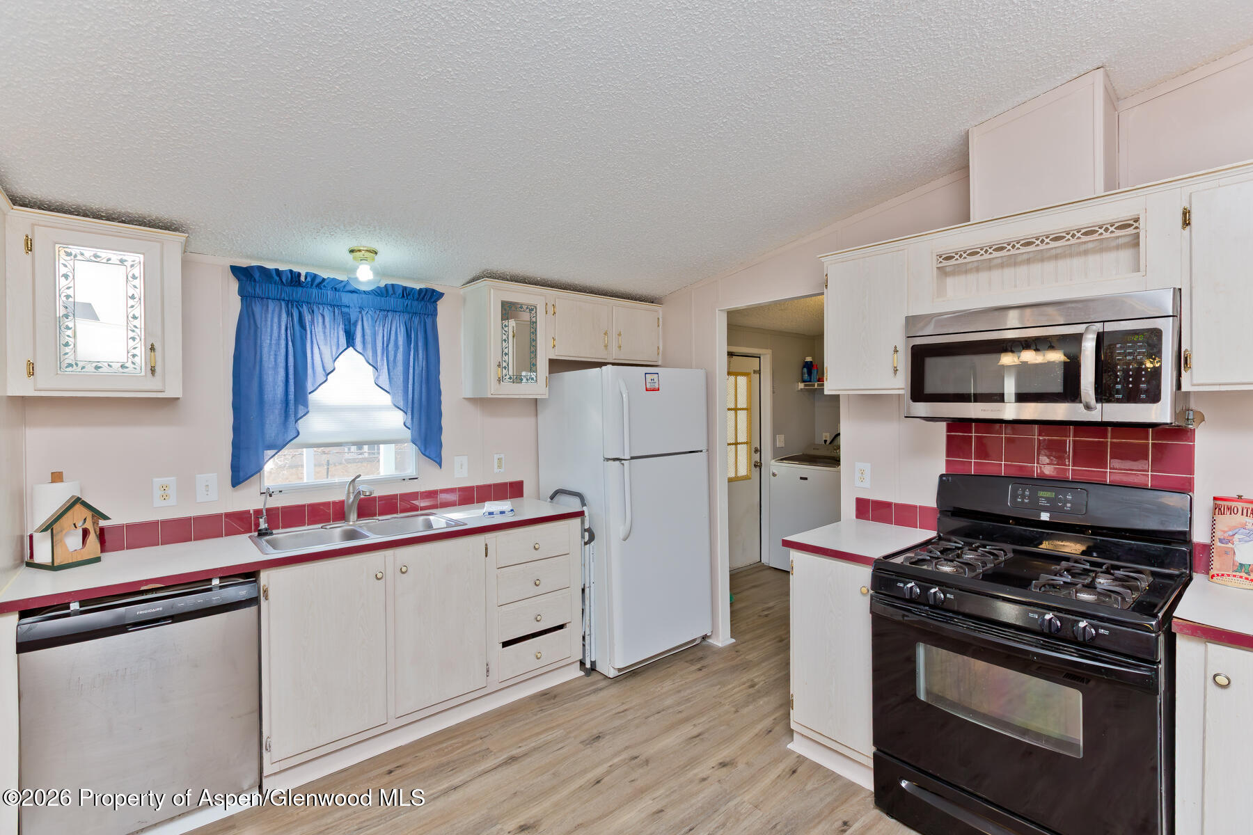 644 Lois Street Clifton CO 81520