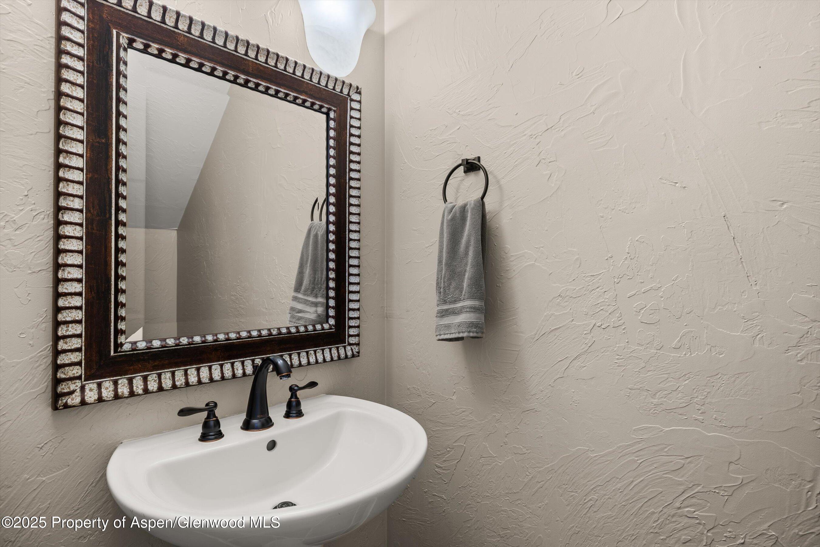 156 Dolores Circle Glenwood Springs CO 81601