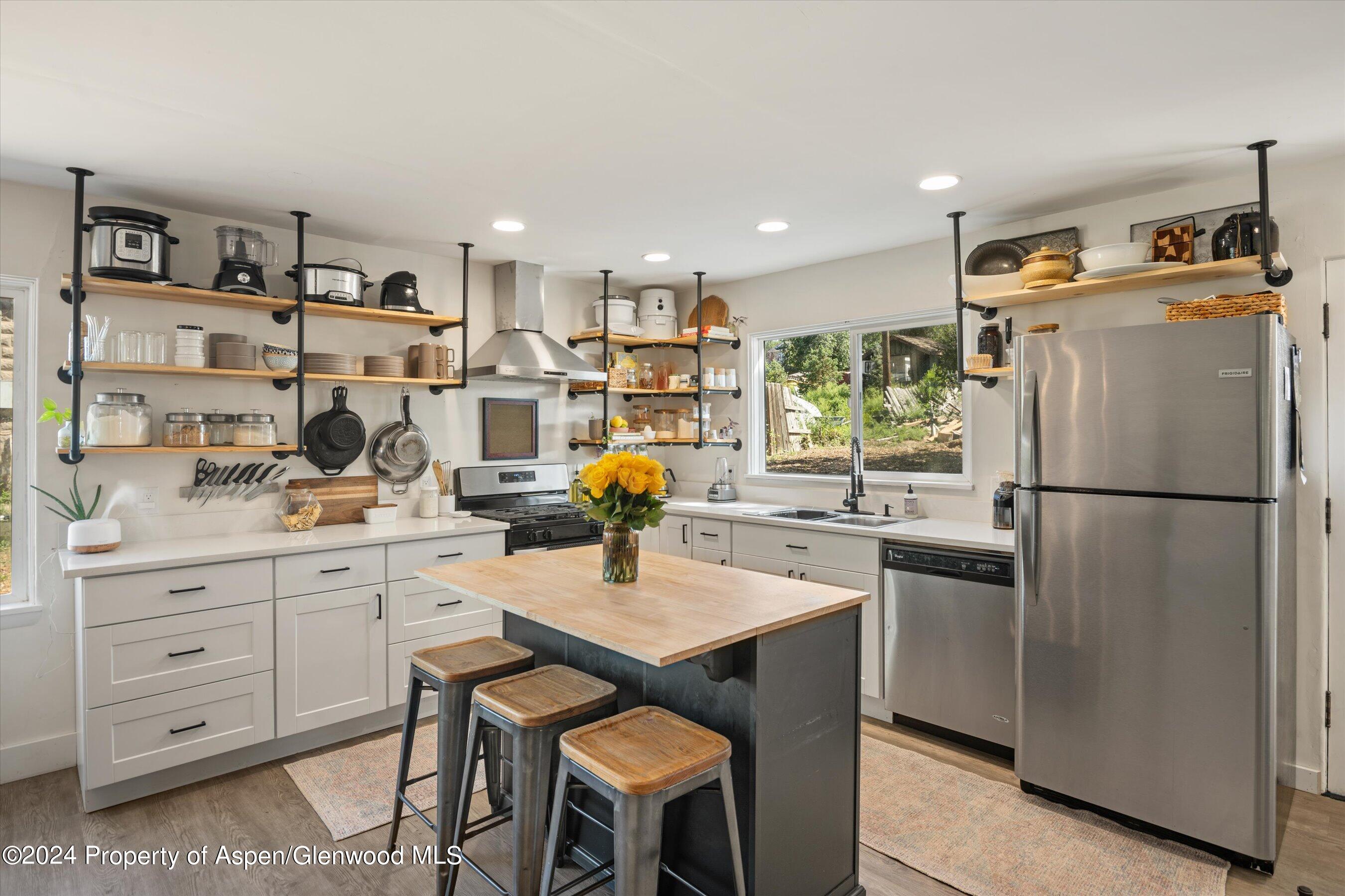 722 Whiteriver Avenue Rifle CO 81650