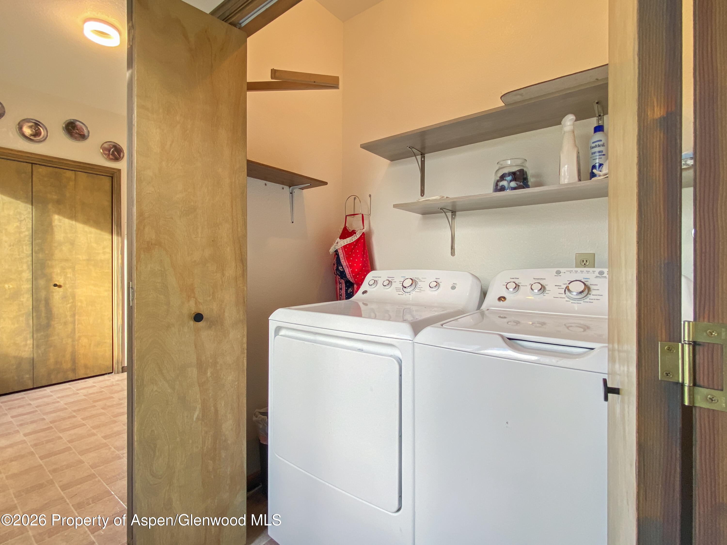 925 Cleveland Street Meeker CO 81641