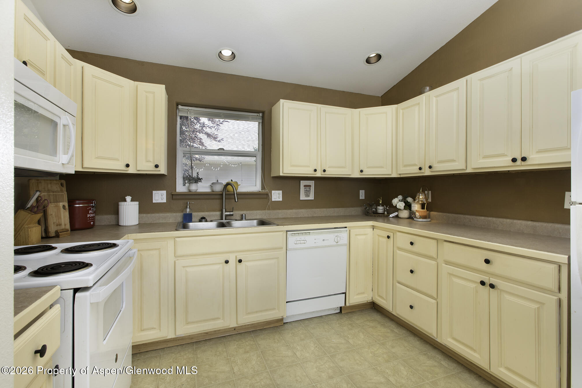 333 Columbine Drive Rifle CO 81650