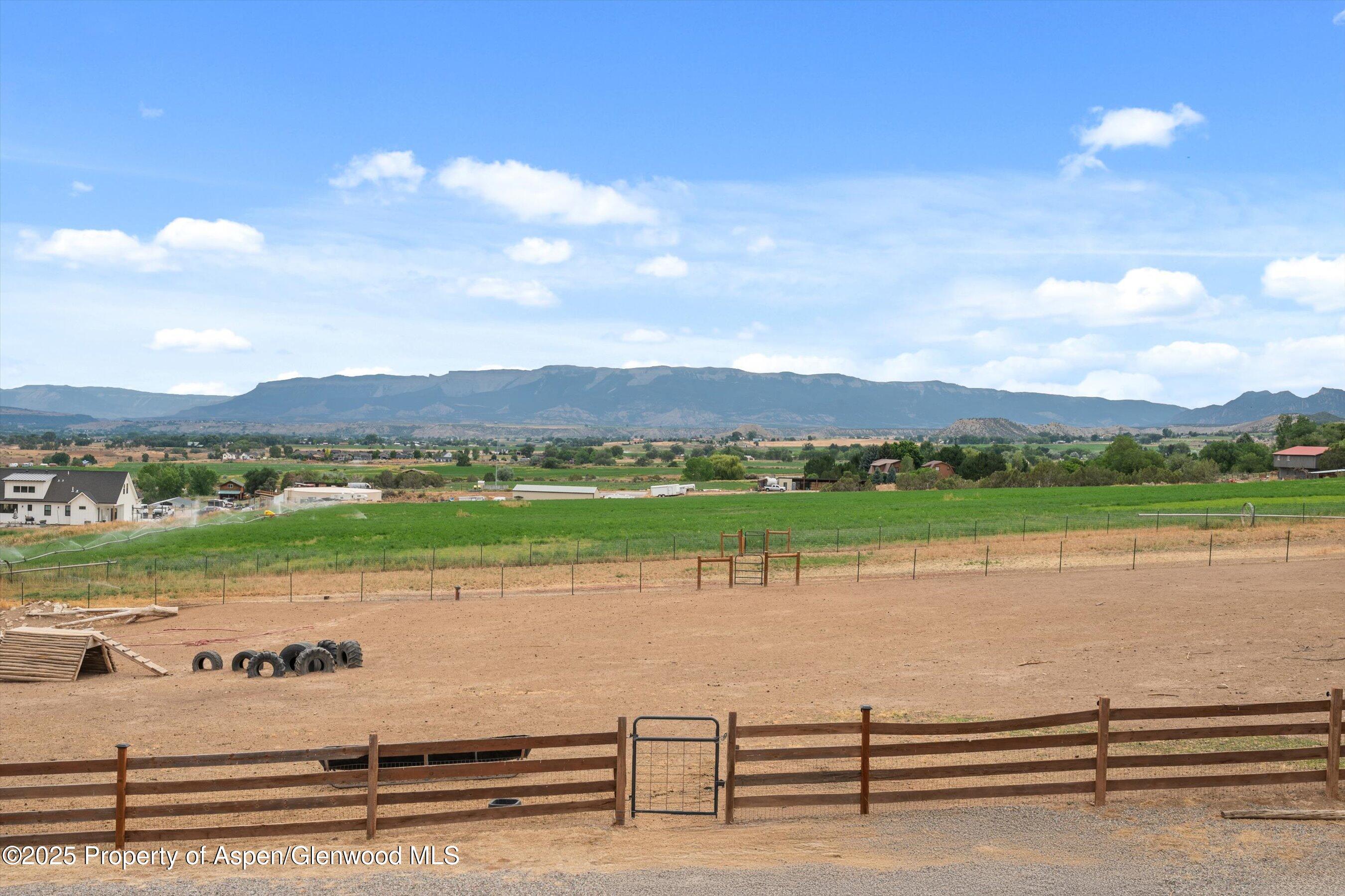 353 E Vista Drive Silt CO 81652