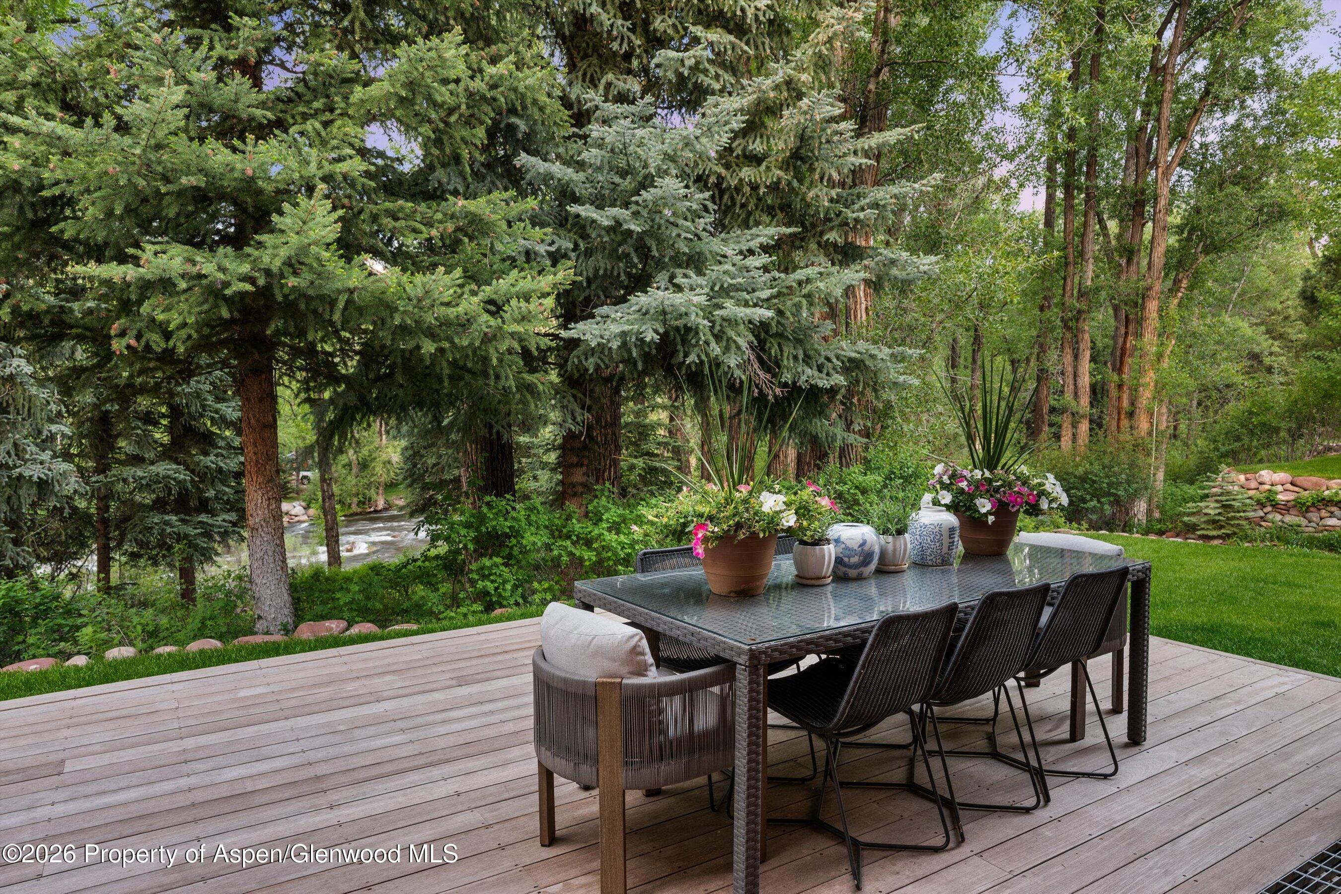 256 Twining Flats Road Aspen CO 81611