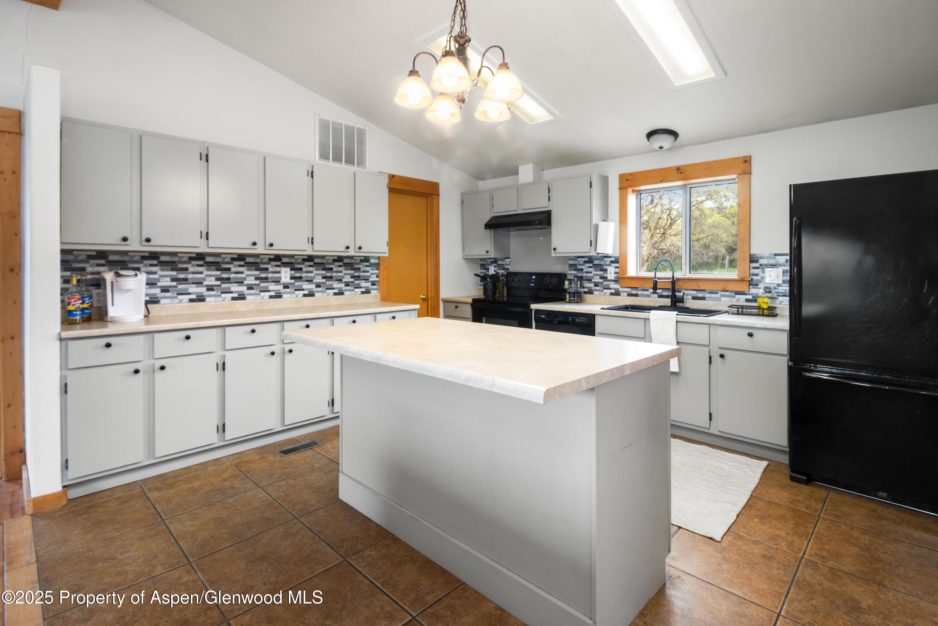 8153 County Road 312 New Castle CO 81647