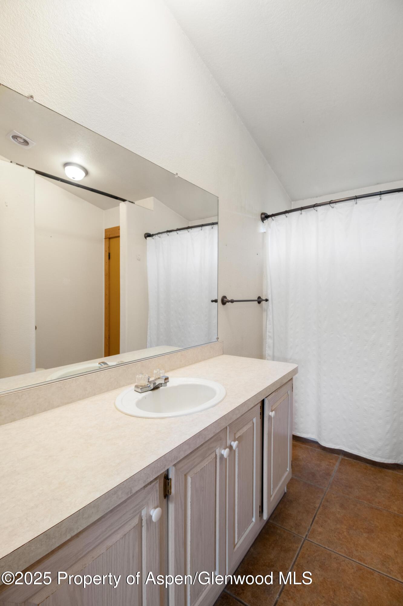 8153 County Road 312 New Castle CO 81647