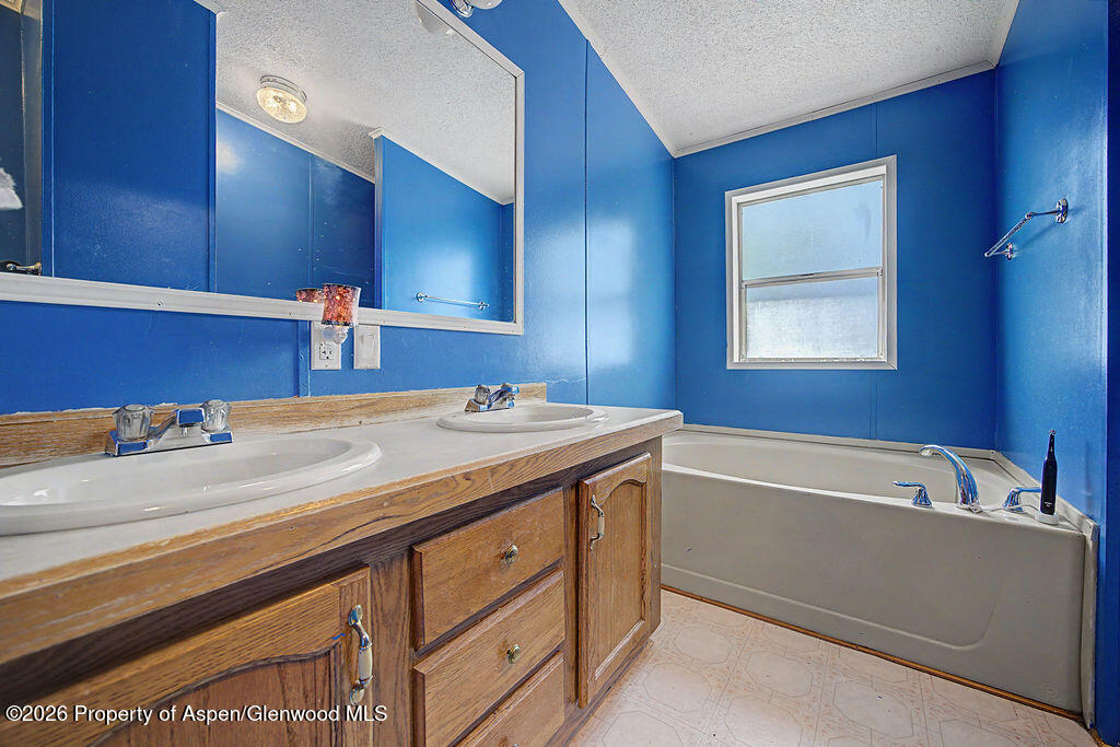 587 Conner Drive Craig CO 81625