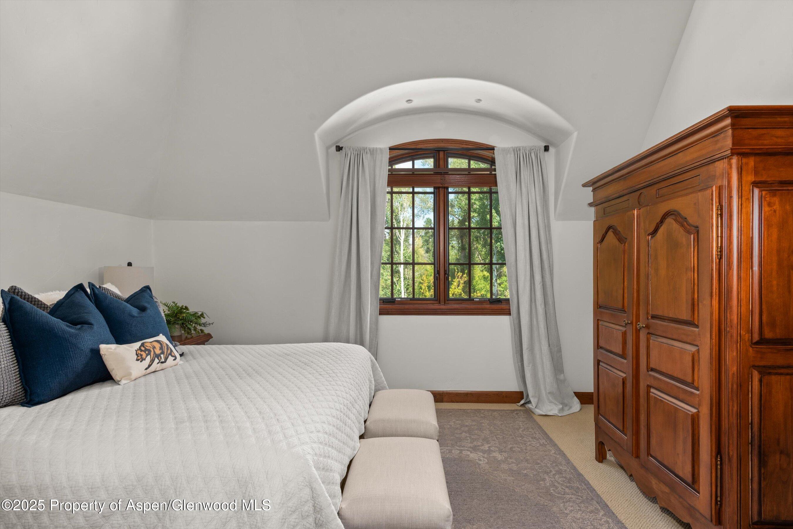 16 Street Finnbar Farm Road Carbondale CO 81623