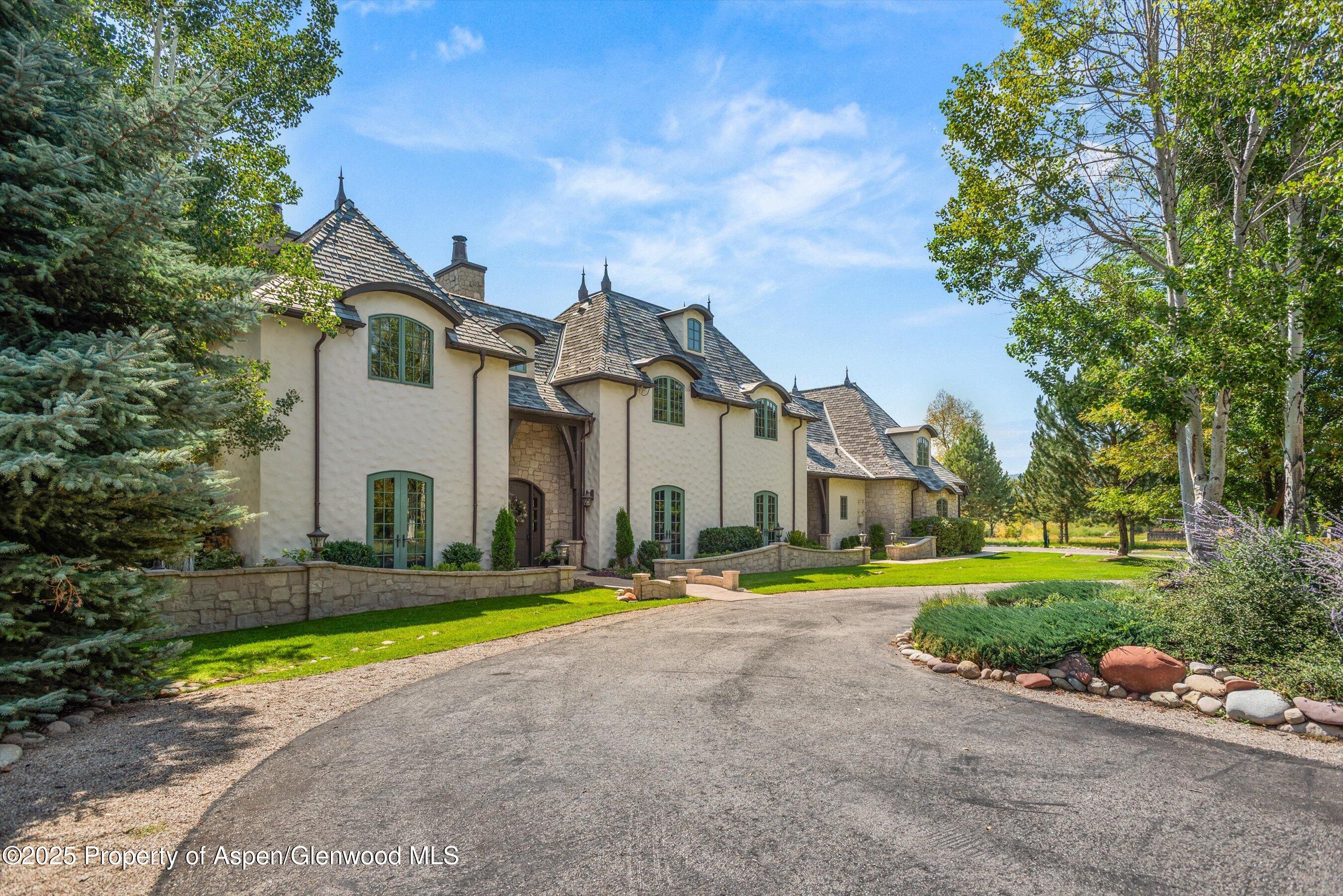 16 Street Finnbar Farm Road Carbondale CO 81623