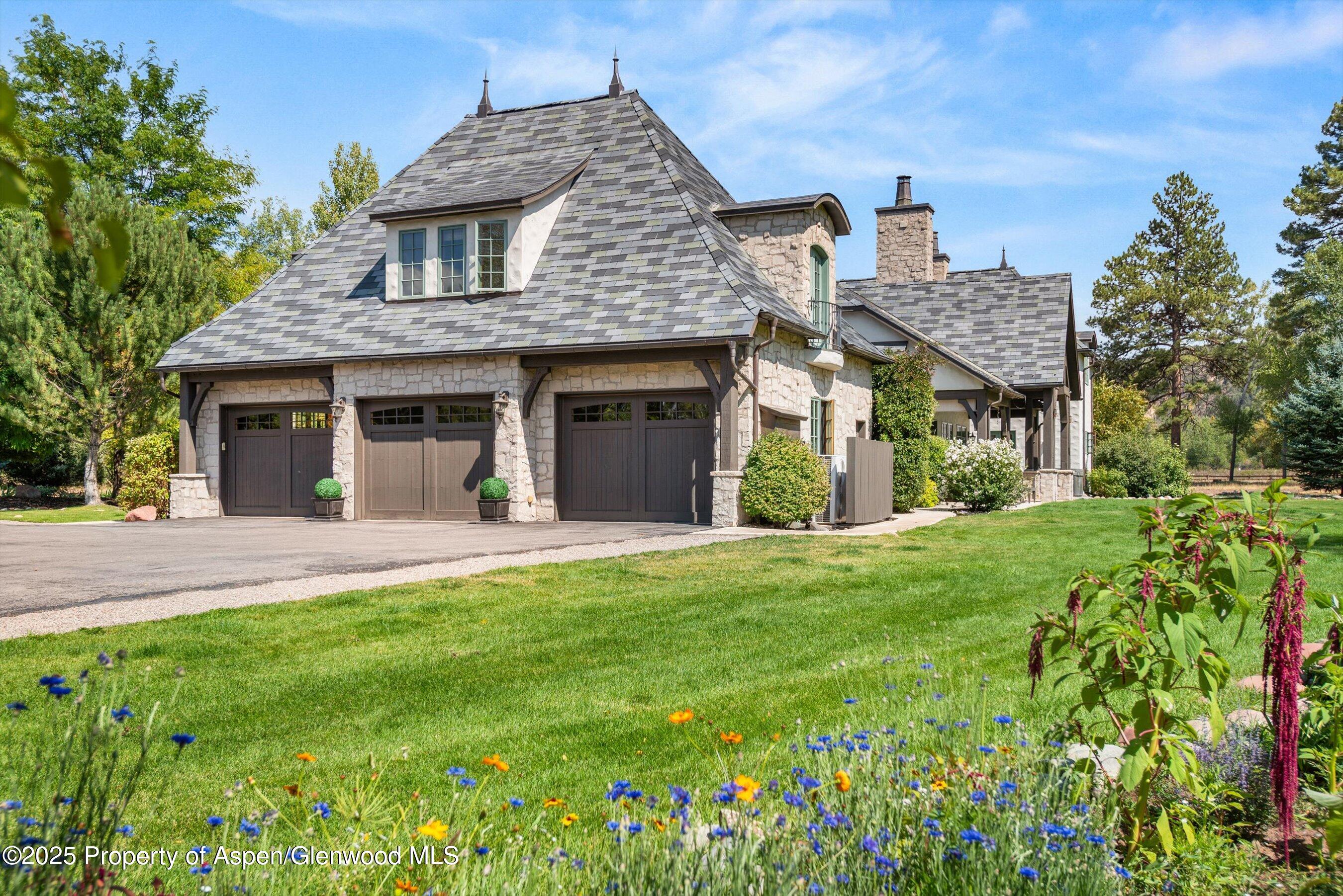 16 Street Finnbar Farm Road Carbondale CO 81623