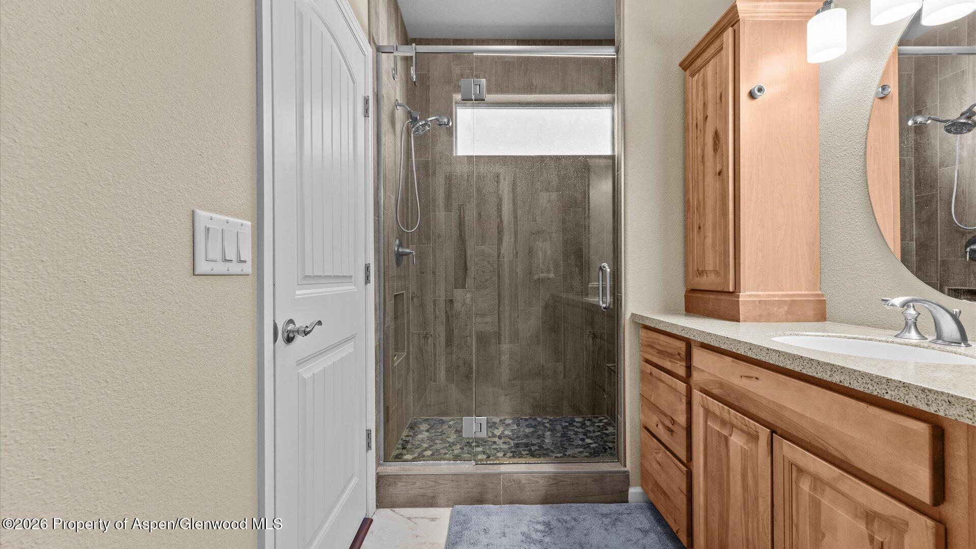 1226 E 17th Street Rifle CO 81650