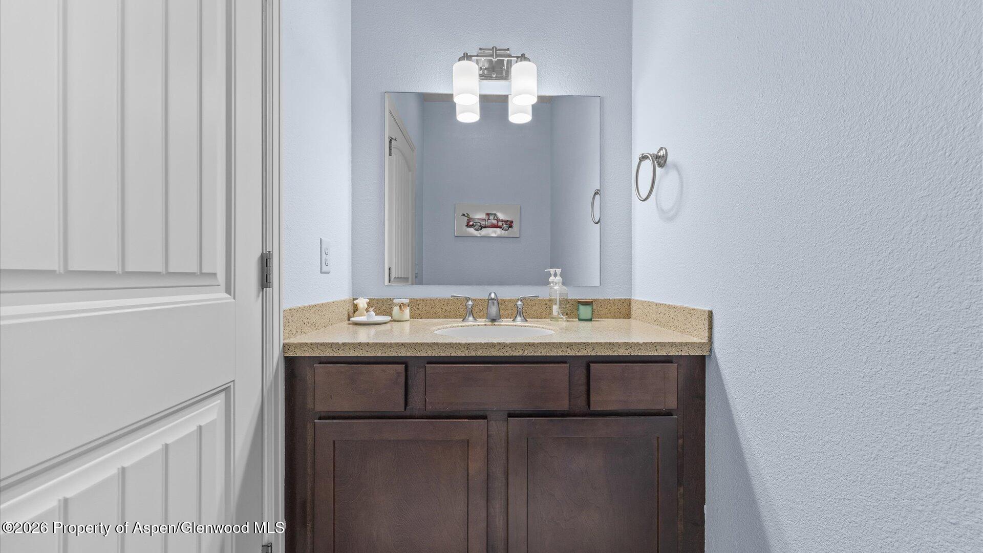 1226 E 17th Street Rifle CO 81650