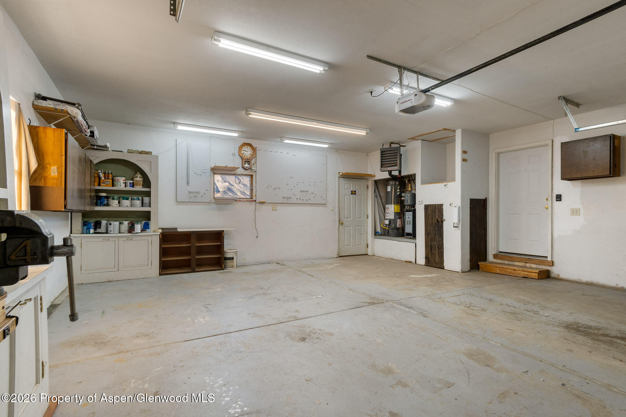 8495 Highway 6 & 24 Parachute CO 81635