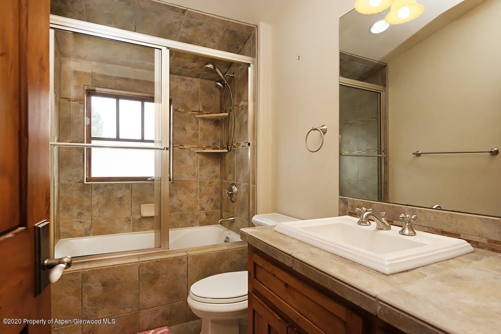 301 Larkspur Drive Carbondale CO 81623