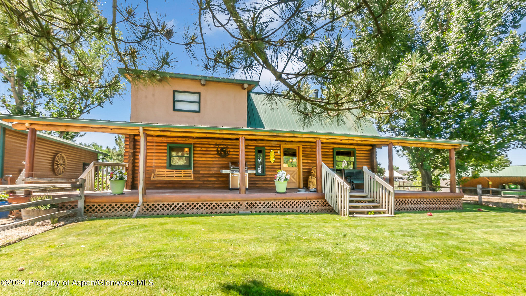 1355 N Road Loma CO 81524