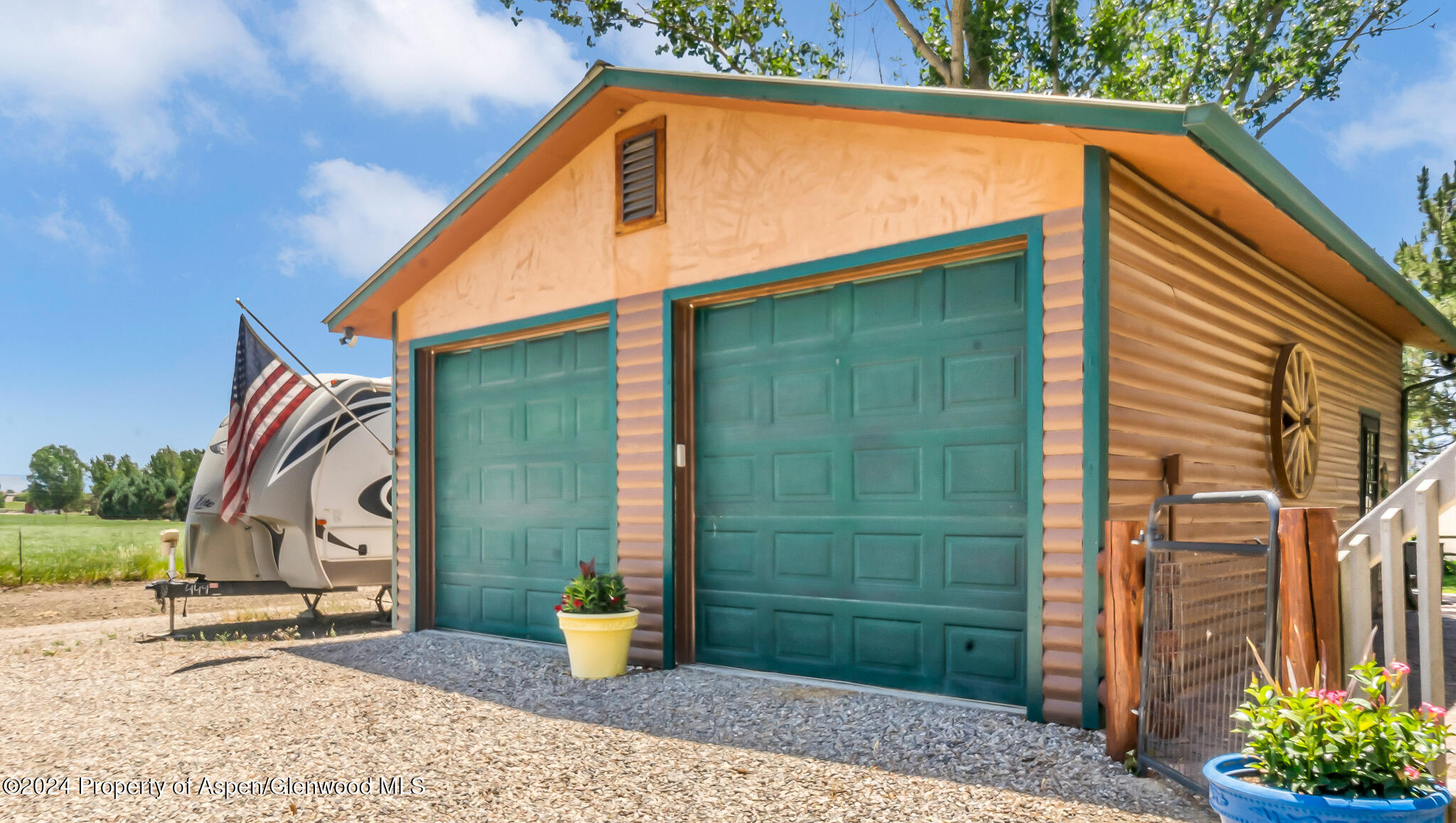 1355 N Road Loma CO 81524