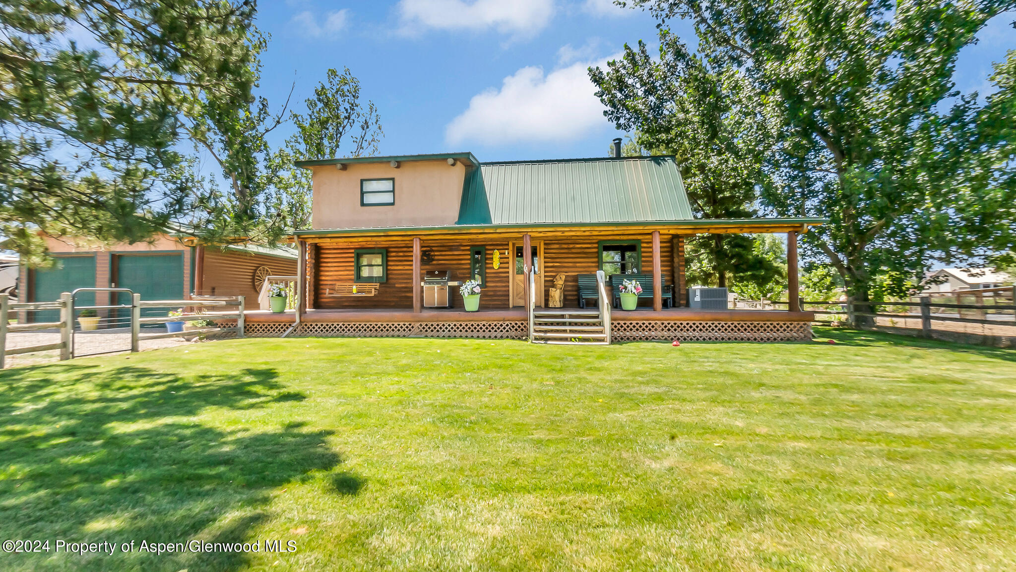 1355 N Road Loma CO 81524