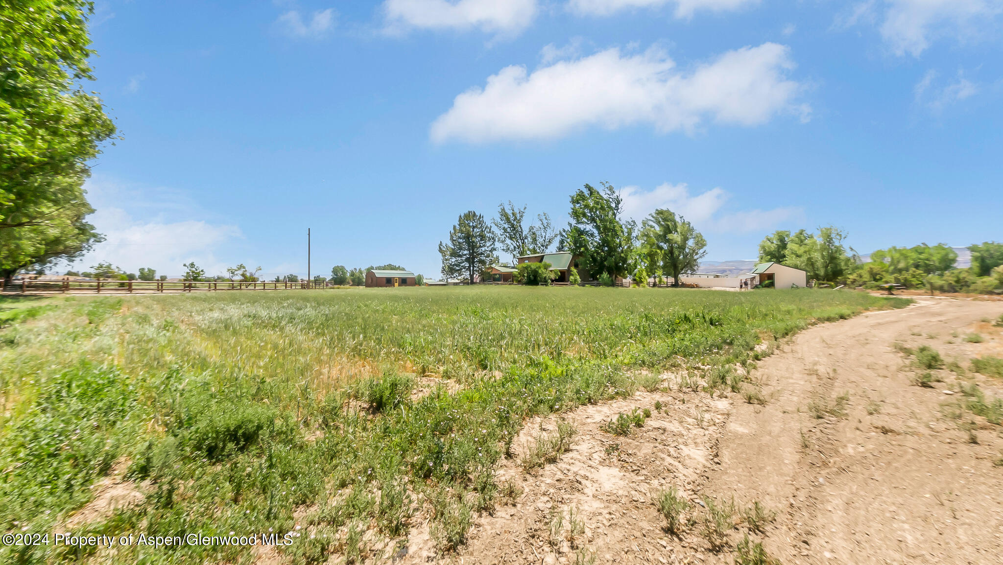 1355 N Road Loma CO 81524