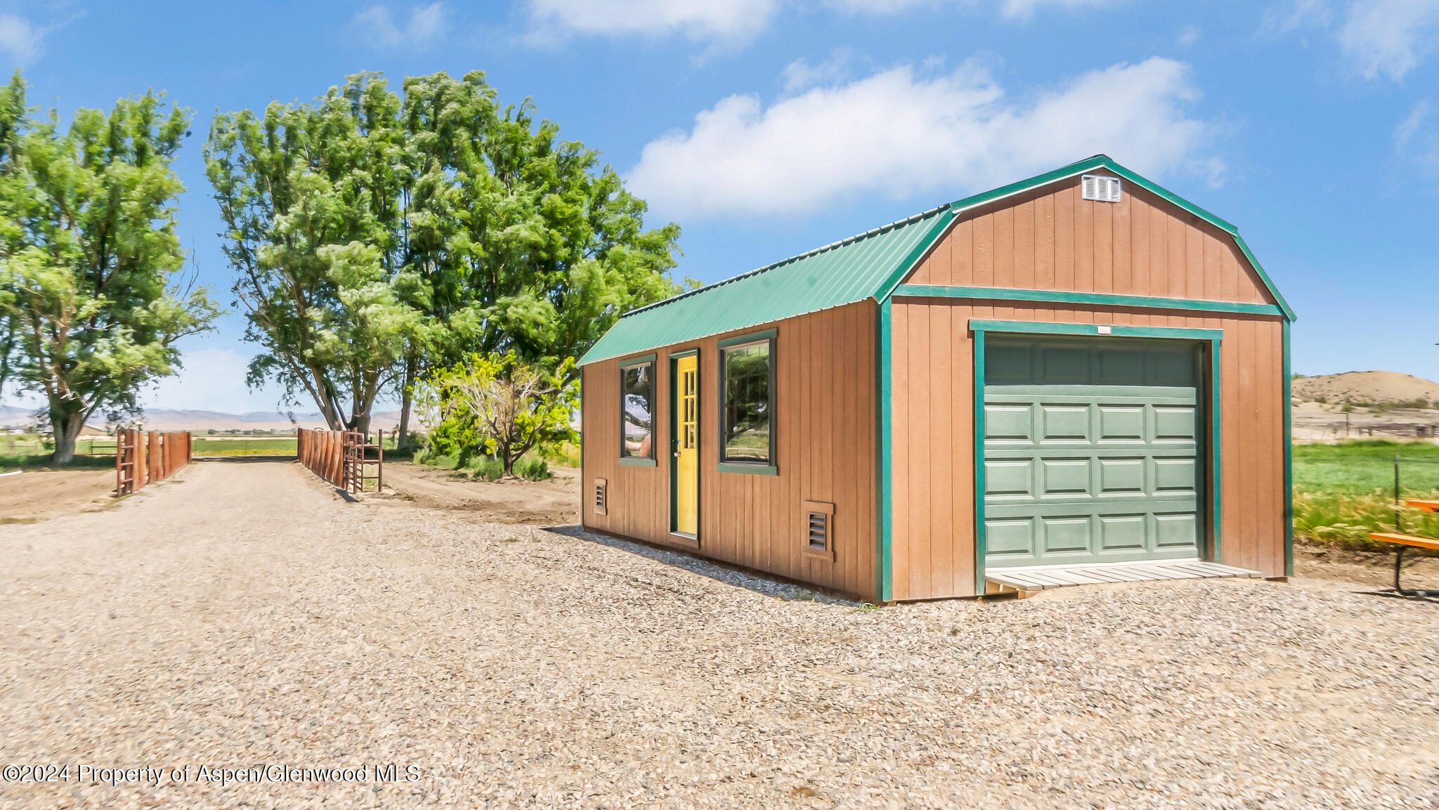 1355 N Road Loma CO 81524