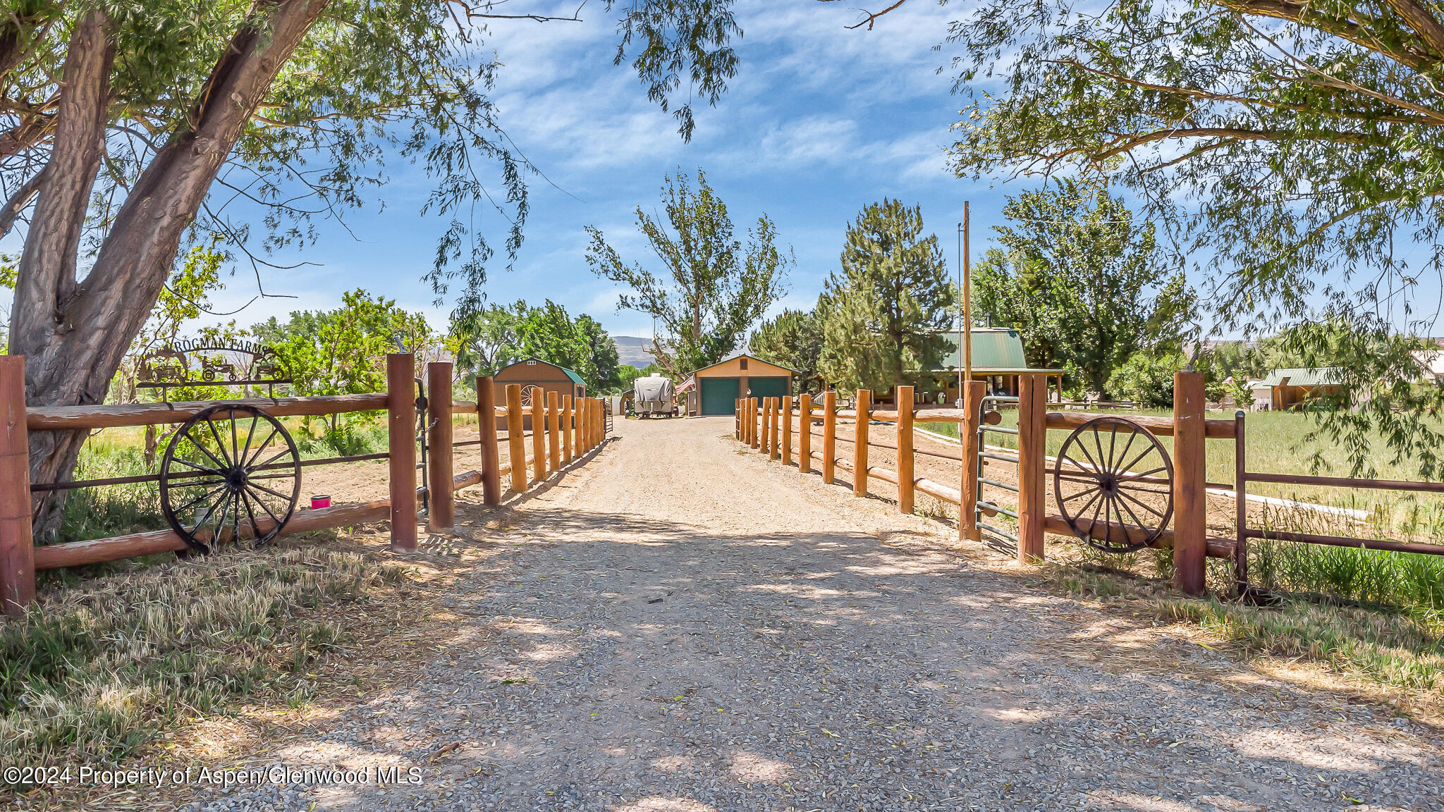 1355 N Road Loma CO 81524