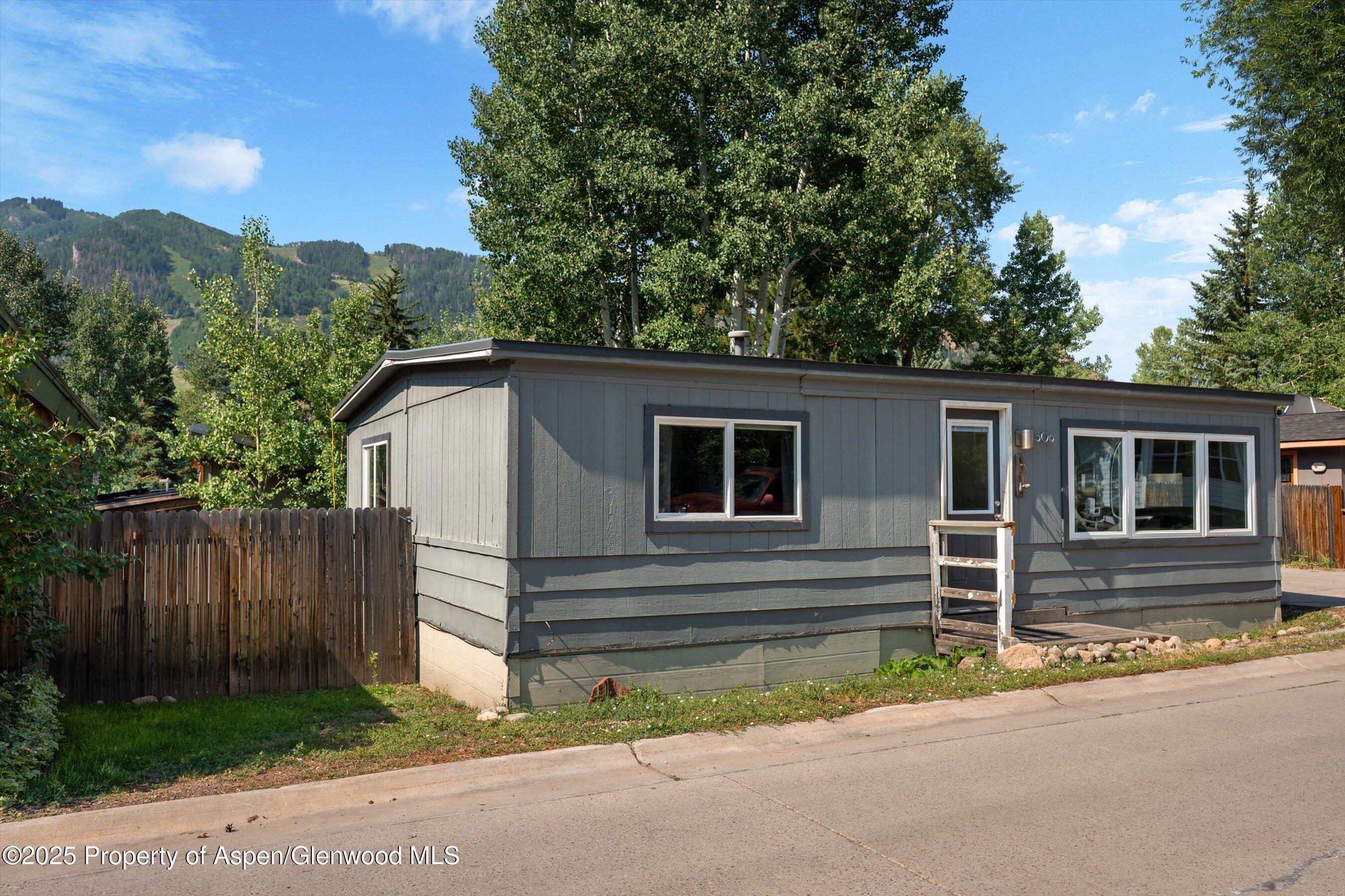 306 Oak Lane Aspen CO 81611