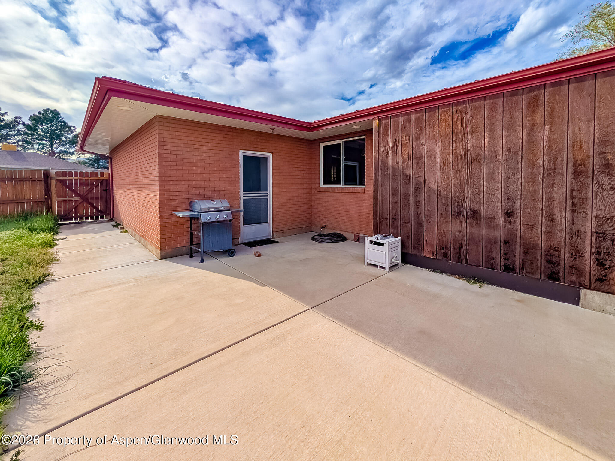 410 Fairway Avenue Rifle CO 81650