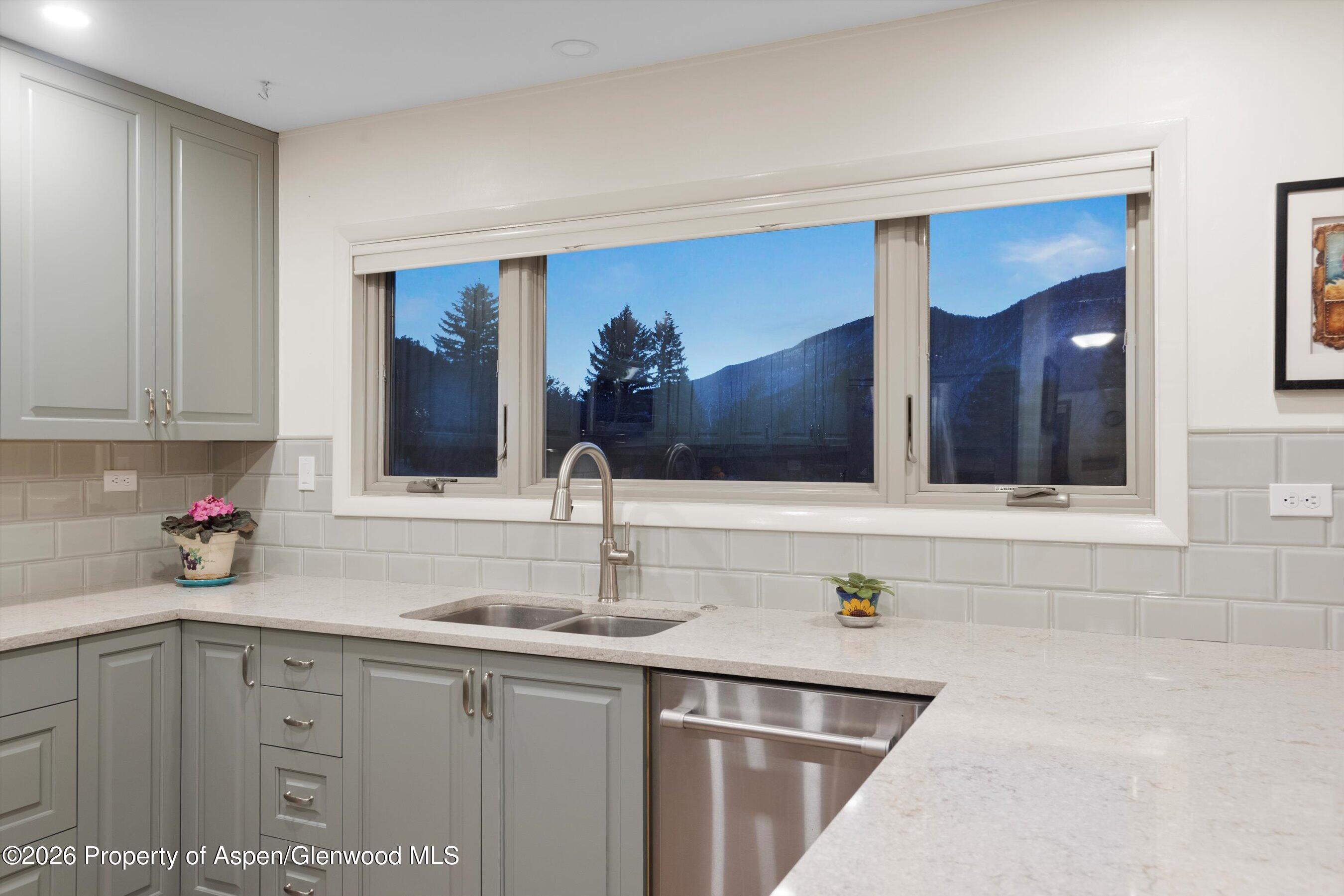 2018 Palmer Avenue Glenwood Springs CO 81601