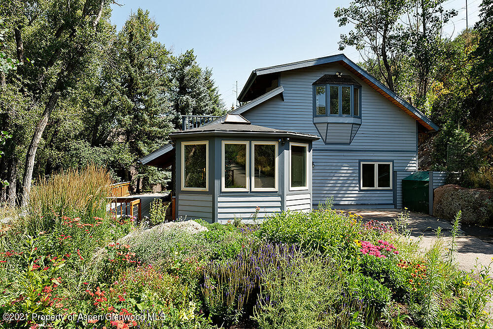 8386 Upper River Road Woody Creek CO 81656