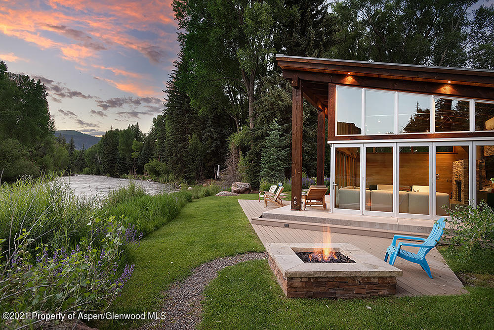 8386 Upper River Road Woody Creek CO 81656