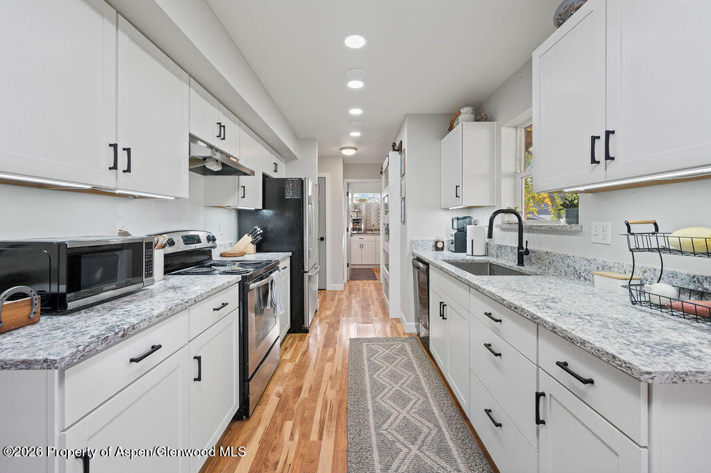 2275 Meadow Circle Rifle CO 81650