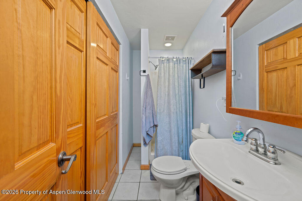 2275 Meadow Circle Rifle CO 81650